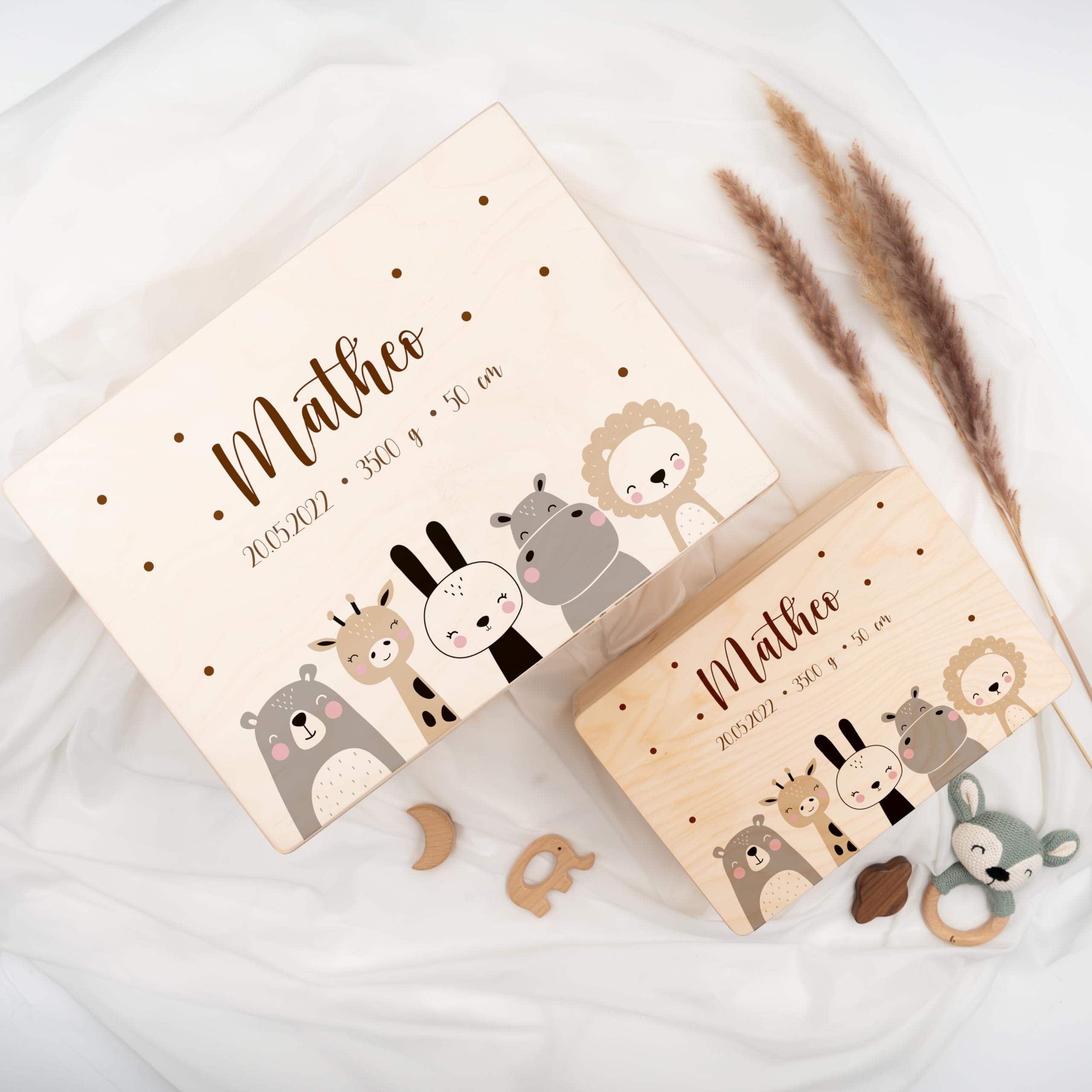 KIDSMOOD - Erinnerungsbox Baby, personalisierte Holzkiste mit Deckel, Ideal zur Aufbewahrung von Erinnerungen und als Geschenk zur Geburt, Taufe oder als Geburtstagsgeschenk für Mädchen und Jungen