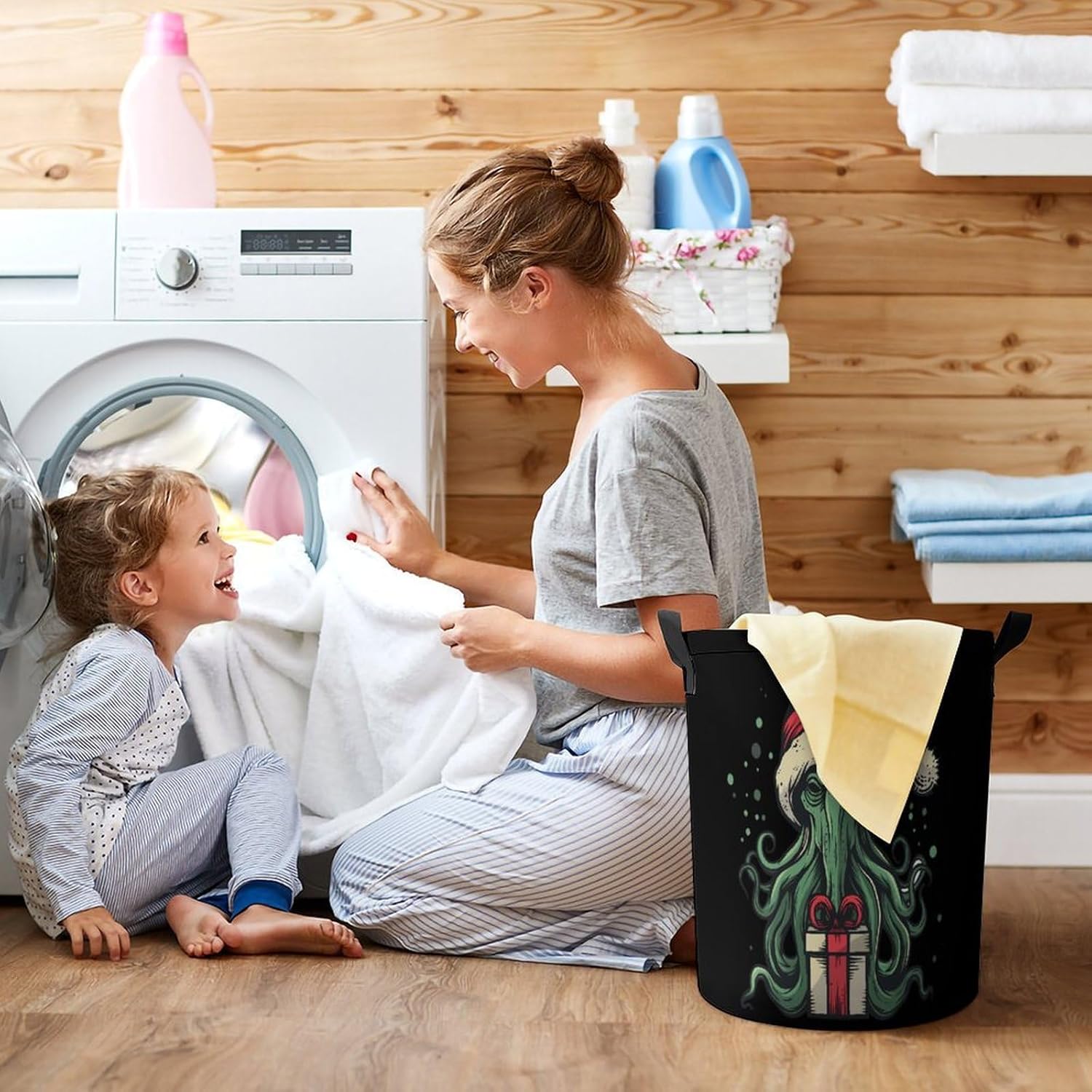 Christmas Cthulhus Laundry Basket Dirty Clothes Hamper Storage Laundry Bag with Handles for Dorm Room 44x44cm
