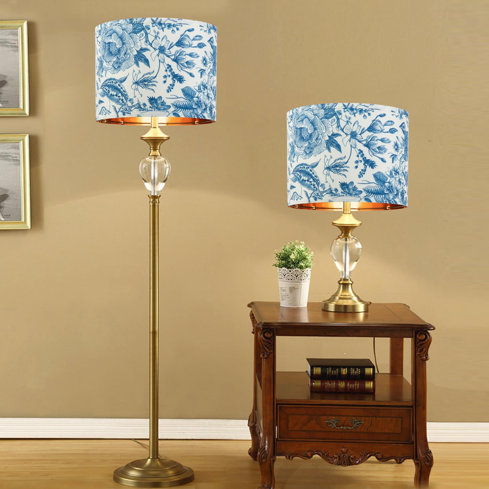 Juego de 2 pantallas de repuesto para lámpara de 30,5 cm con patrón floral azul y blanco para luces de mesa/suelo/pared, marco dorado mediano con soporte de arpa, fácil montaje