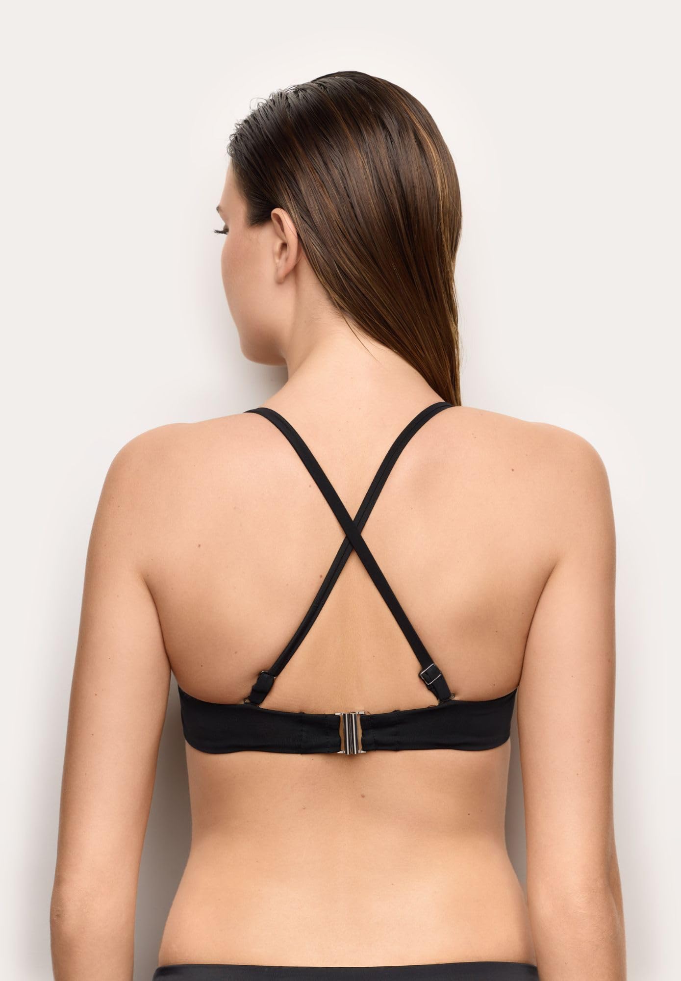 YAMAMAY - Bikini Parte Alta a Fascia con Ferretto e Imbottitura Removibile, Donna, Essentials, Nero, monocromo