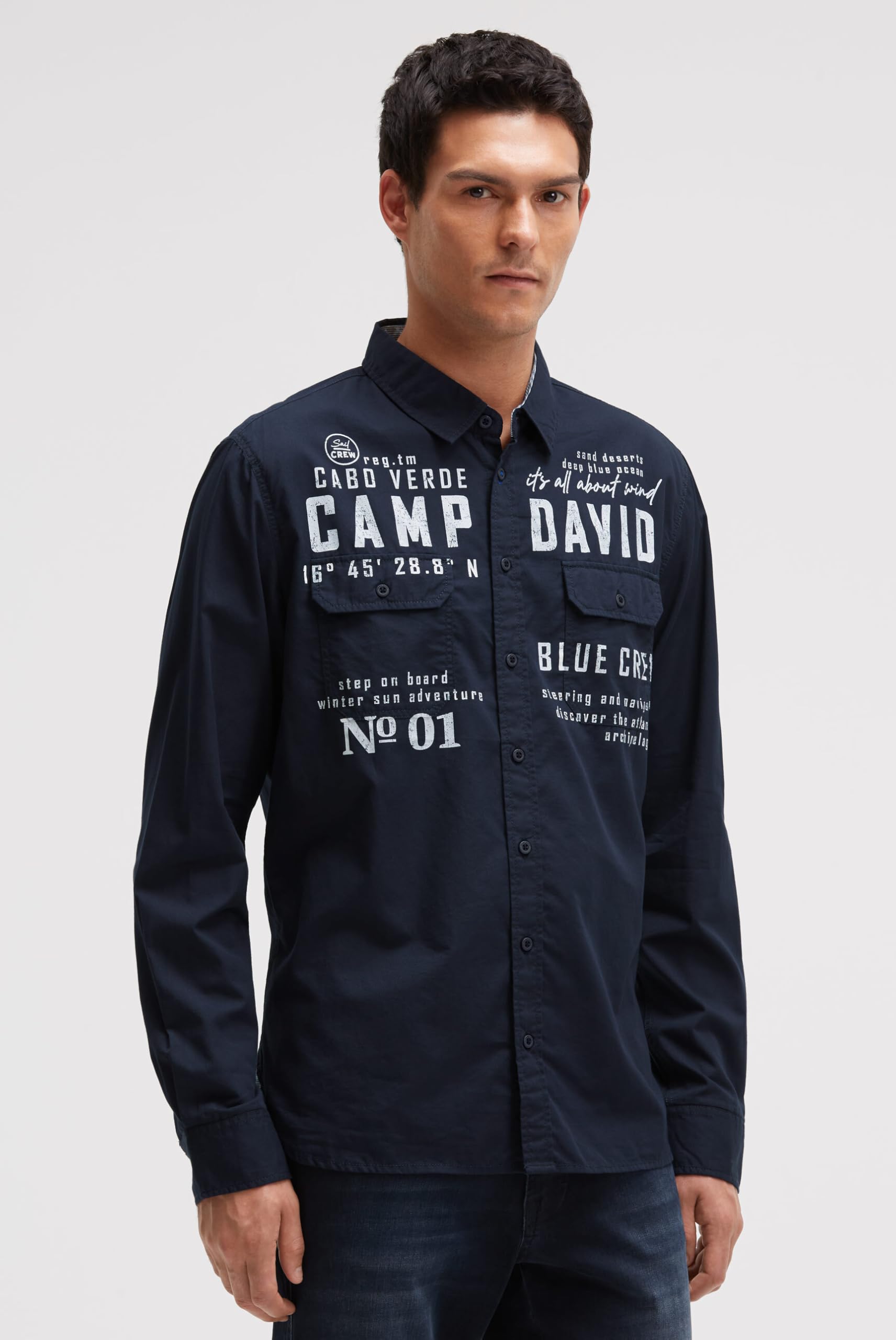 Camp David Herren Langarmhemd mit Klappentaschen und Prints
