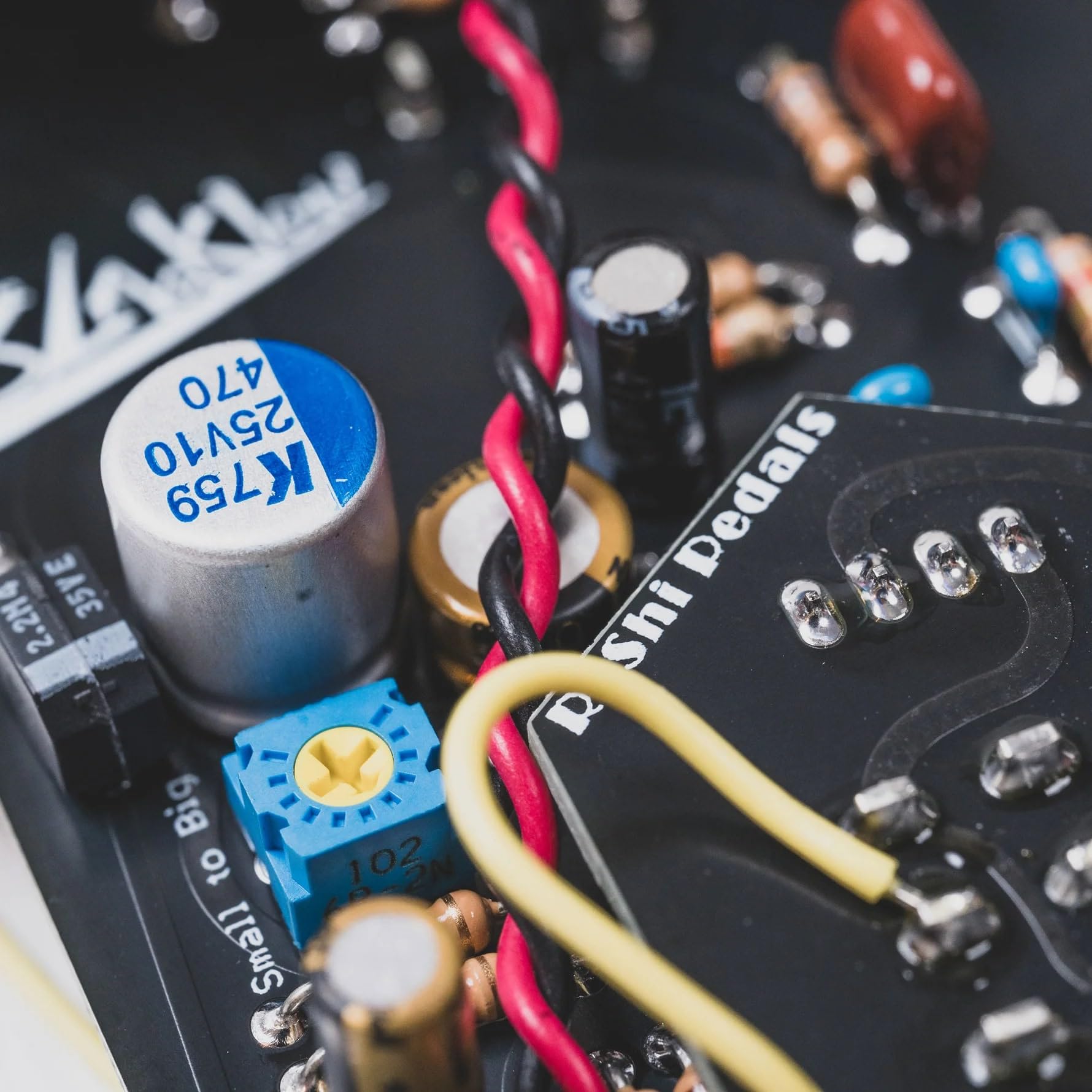 BoShi Pedals Blacklon 美品 Amazon.co.jp: RoShi Pedals/Blacklon ロシペダルズ : 楽器