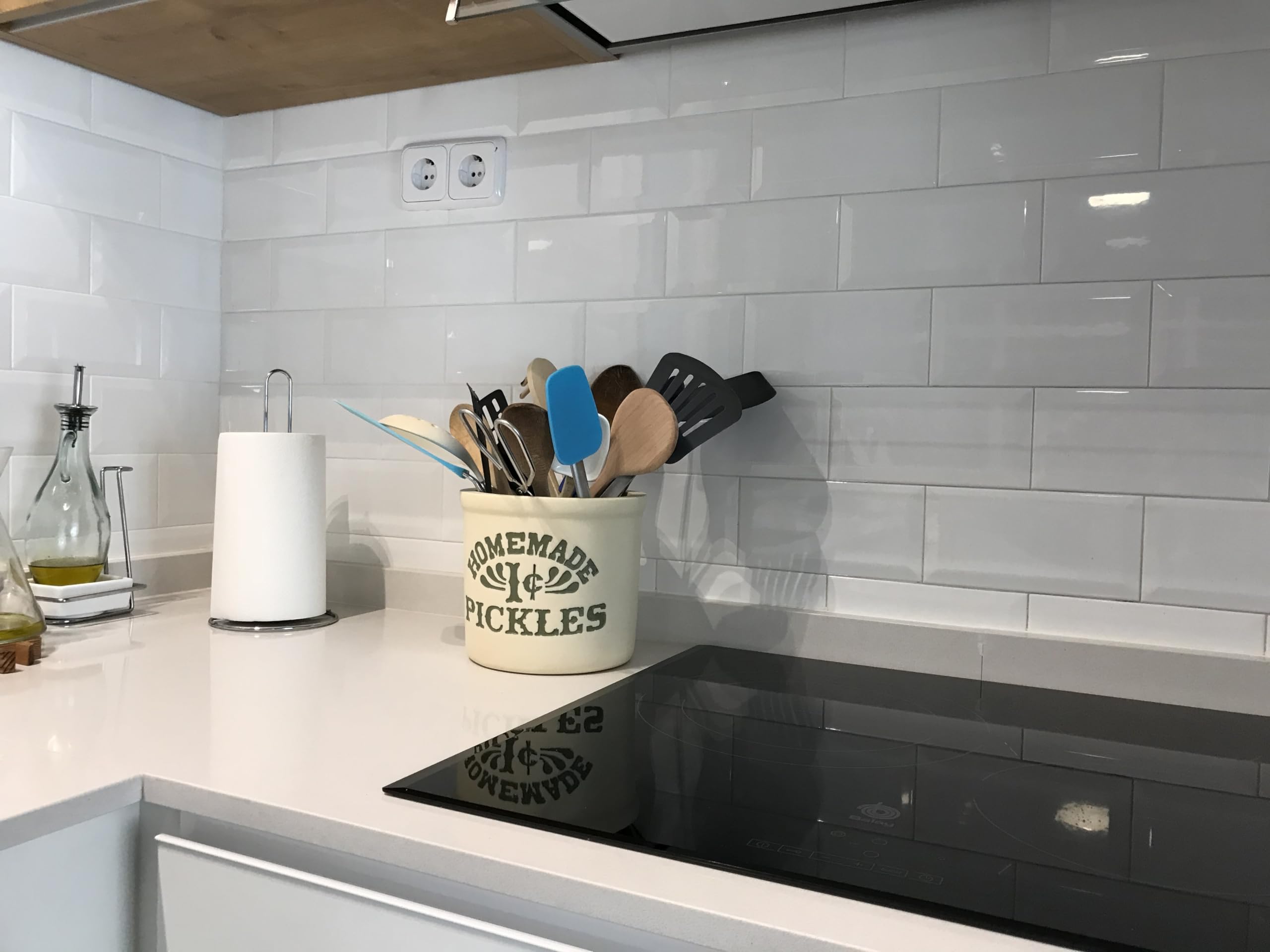 Cuisine Monique. 100% Handmade. Homemade 1 cent pickles. utensils holder. Best friends present.