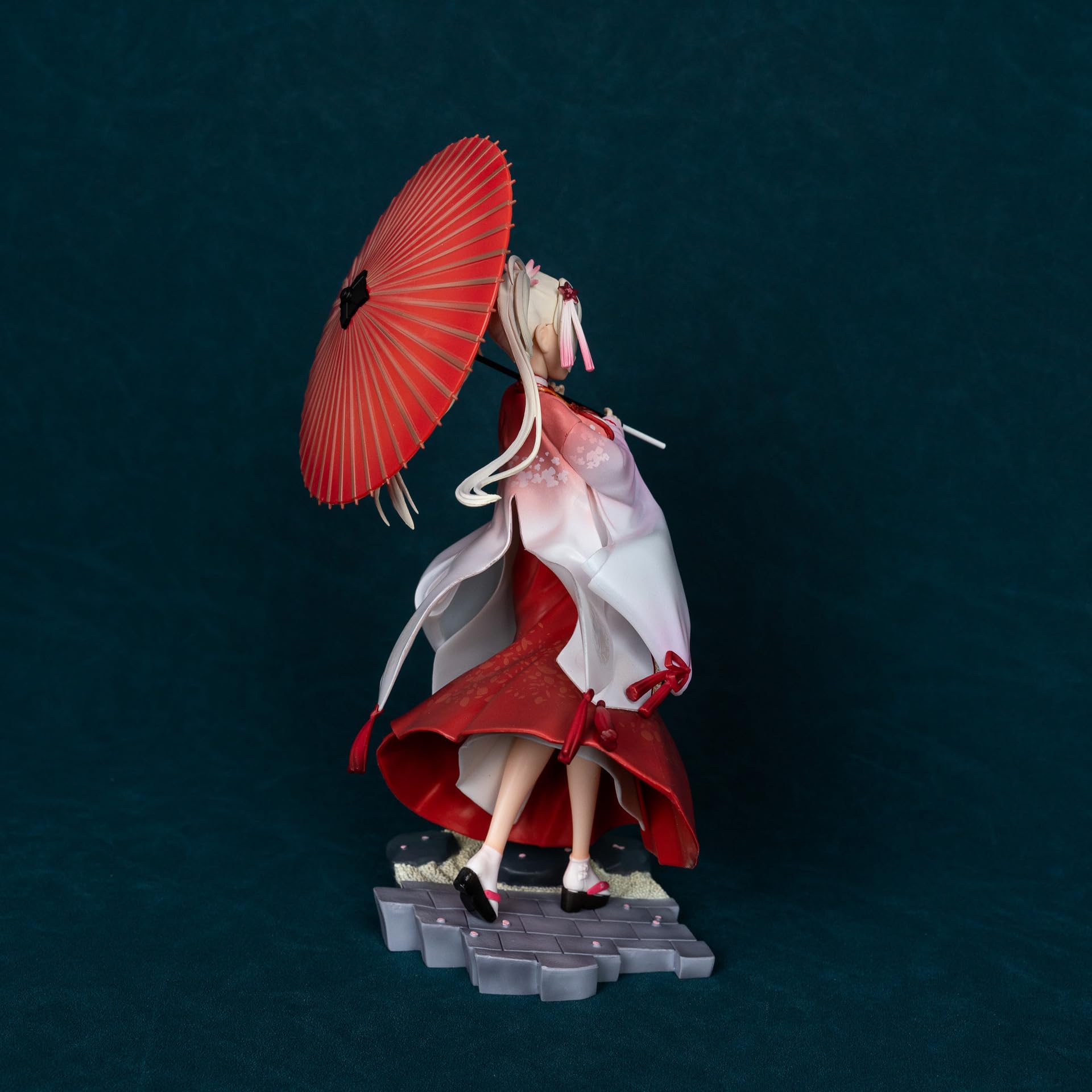 Amazon.co.jp: 千恋万花 朝武芳乃 フィギュアVer.1/7高さ約27 cm