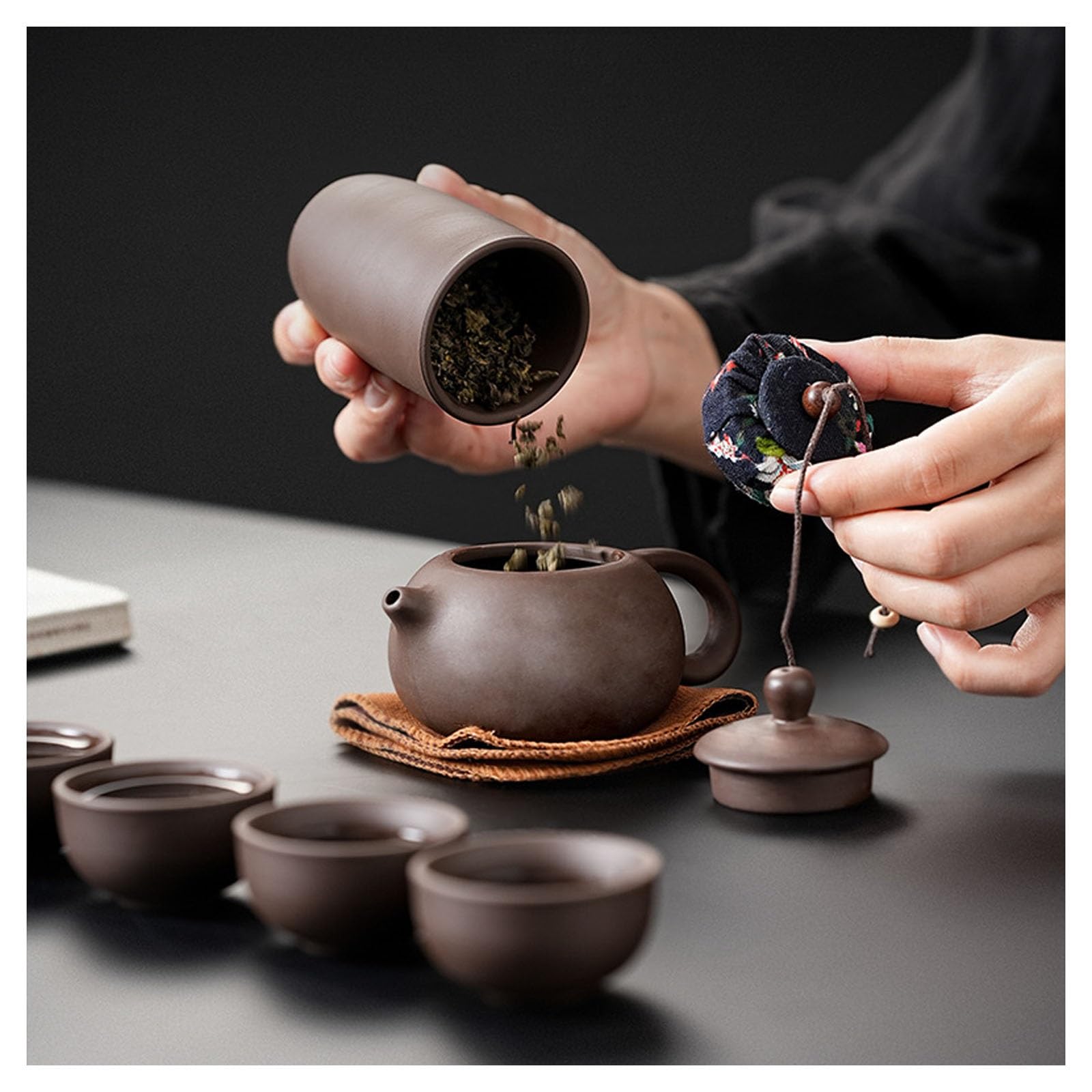 Japanisches Tee-Set, Porzellan Tragbare Teeservice,Chinesische Teekannen und Tassen Set, Traditionelle Tee-Reiseset Mit 1 Topf Und 4 Tassen Für Im Freien Zu Hause