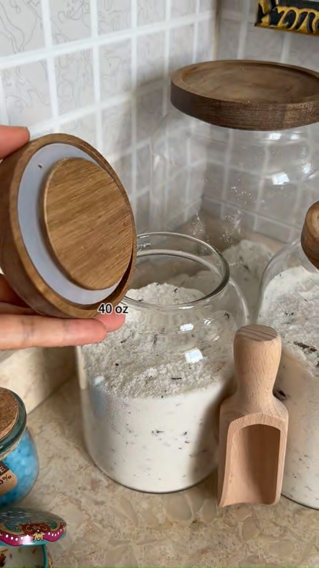 BEECO GIF2U 83oz Large Glass Jar With Wood Lid & Scoop - Bath Salts Storage, Bathroom Decor Container