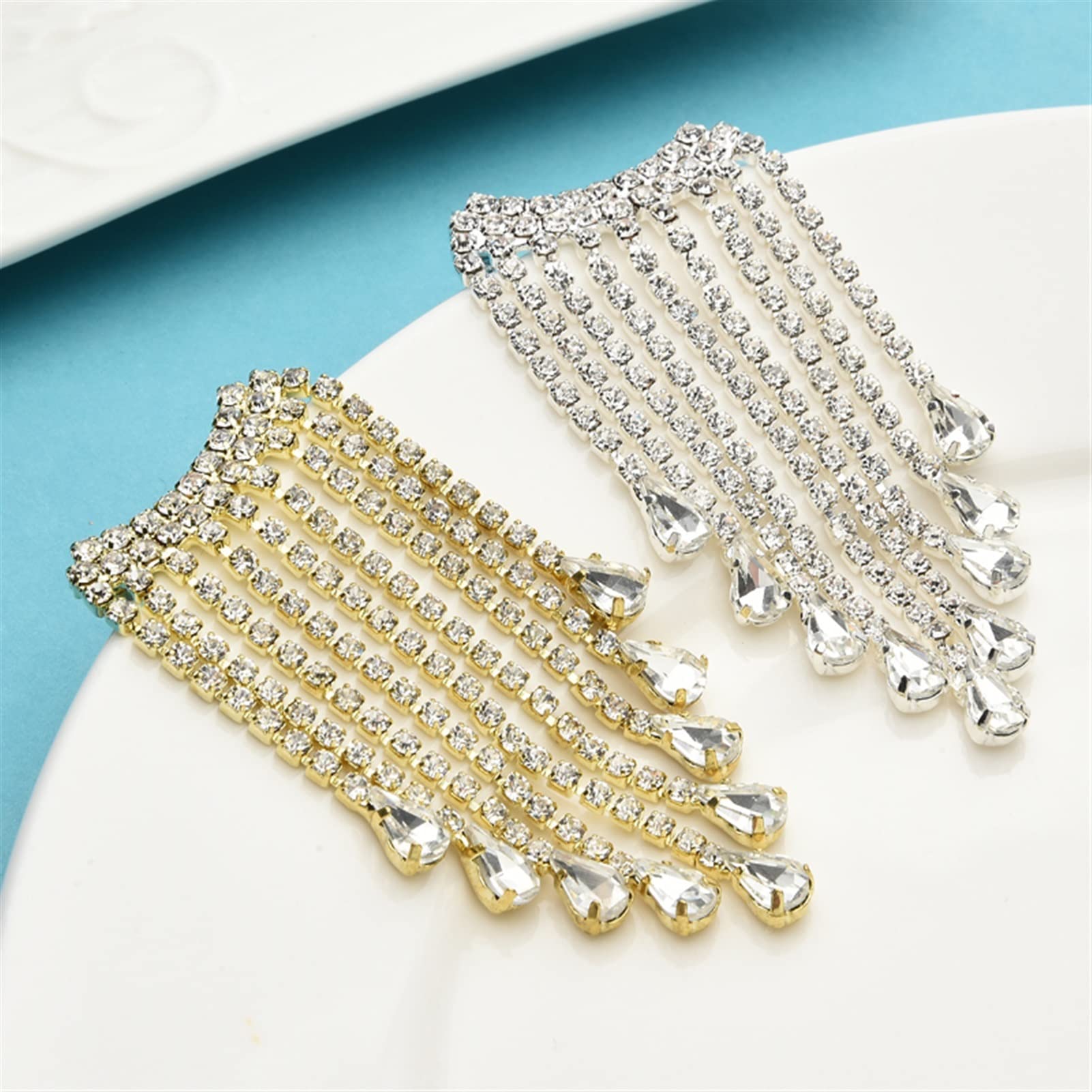 Pin Schmuck Geschenke for Frauen Damen Modeaccessoires Strass Wassertropfen Quaste Lächeln Brosche Pin Party Brosche Strickjacke Jacke Mantel Brosche Broschen & Anstecknadeln