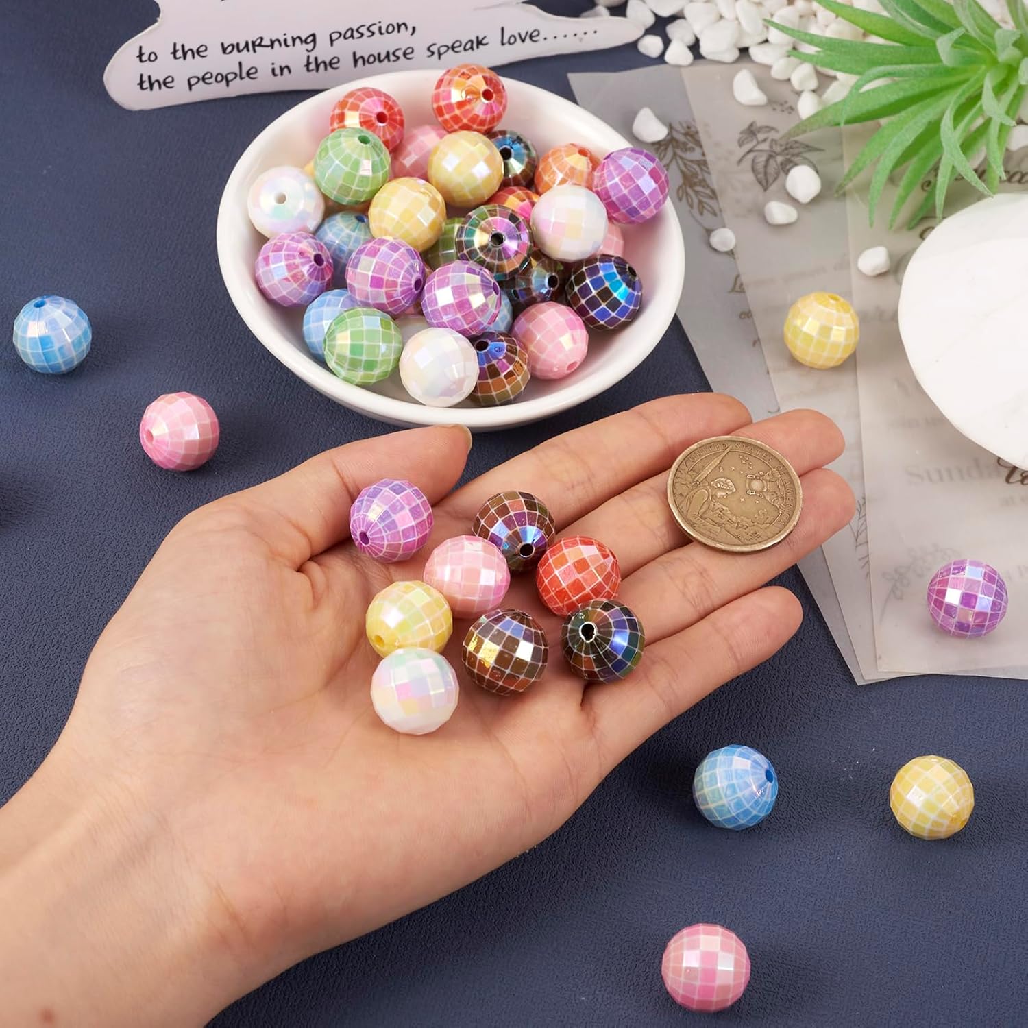 60Pcs 15mm Acrylic Faceted Round Beads Rainbow Iridescent Disco Ball Beads Chunky Bubblegum Bead Large Round Spacer Bead for DIY Crafts Earring Bracelet Necklace Jewelry Making - Image 5
