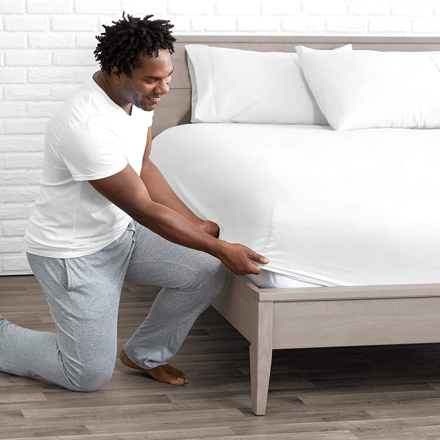 SHEETSPA Qualité hôtelière 1000 Fils au Pouce 100% Coton Egyption Superior Drap-Housse 1 pièce Blanc Extra Deep 12 "/ 30cm UK Super King (180cm x 200cm) Drap-Housse Solid White
