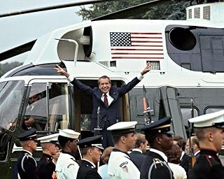 Home Comforts Richard Nixon Leaves White House After Resignation - 12 Inch by 18 Inch Laminated Poster with Bright Colors and Vivid Imagery-Fits Perfectly in Many Attractive Frames