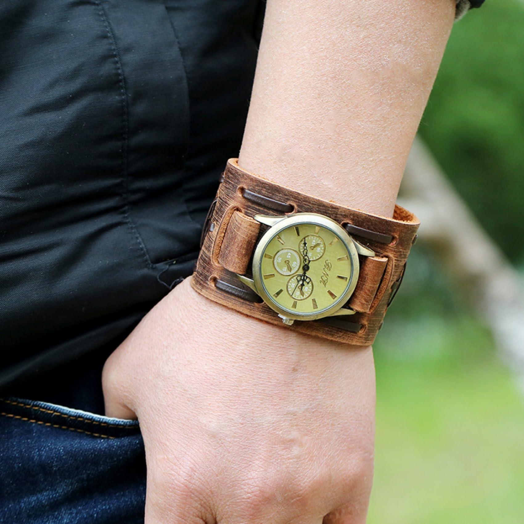 Orologio da uomo, orologio casual da uomo, orologio retrò in pelle di vacchetta invecchiata, stile punk largo cinturino in pelle orologio al quarzo per uomo