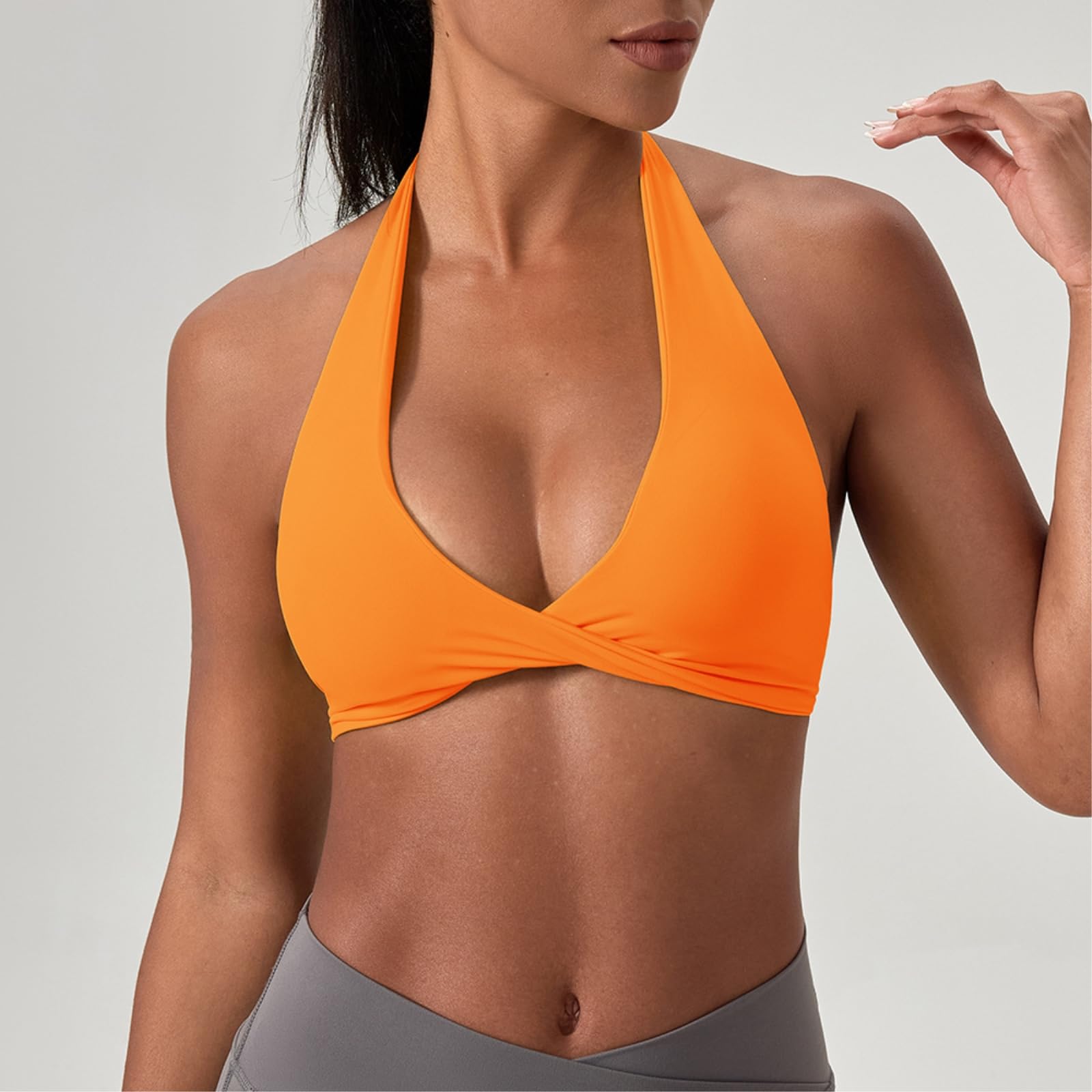 CHENSHI Sujetador Deportivo Mujer Strappy para Mujeres Open Back Halter Soporte Ligero Gimnasio Crop Top Entrenamiento Sin Costuras Yoga Sujetadores Acolchados-White-XL
