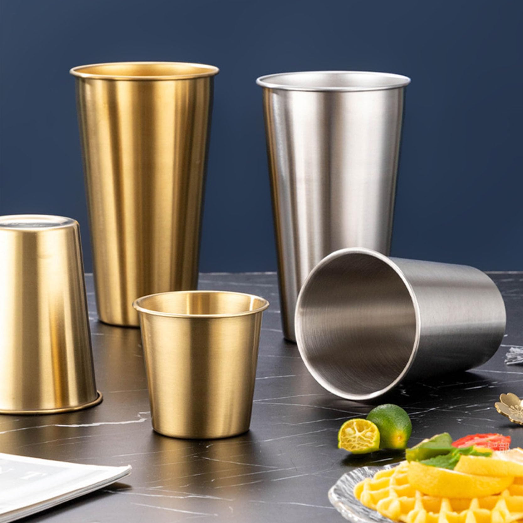 Lot de 8 verres à shot réutilisables en acier inoxydable 200–700 ml – Gobelets empilables portables pour camping, bar et utilisation en extérieur – 600 ml