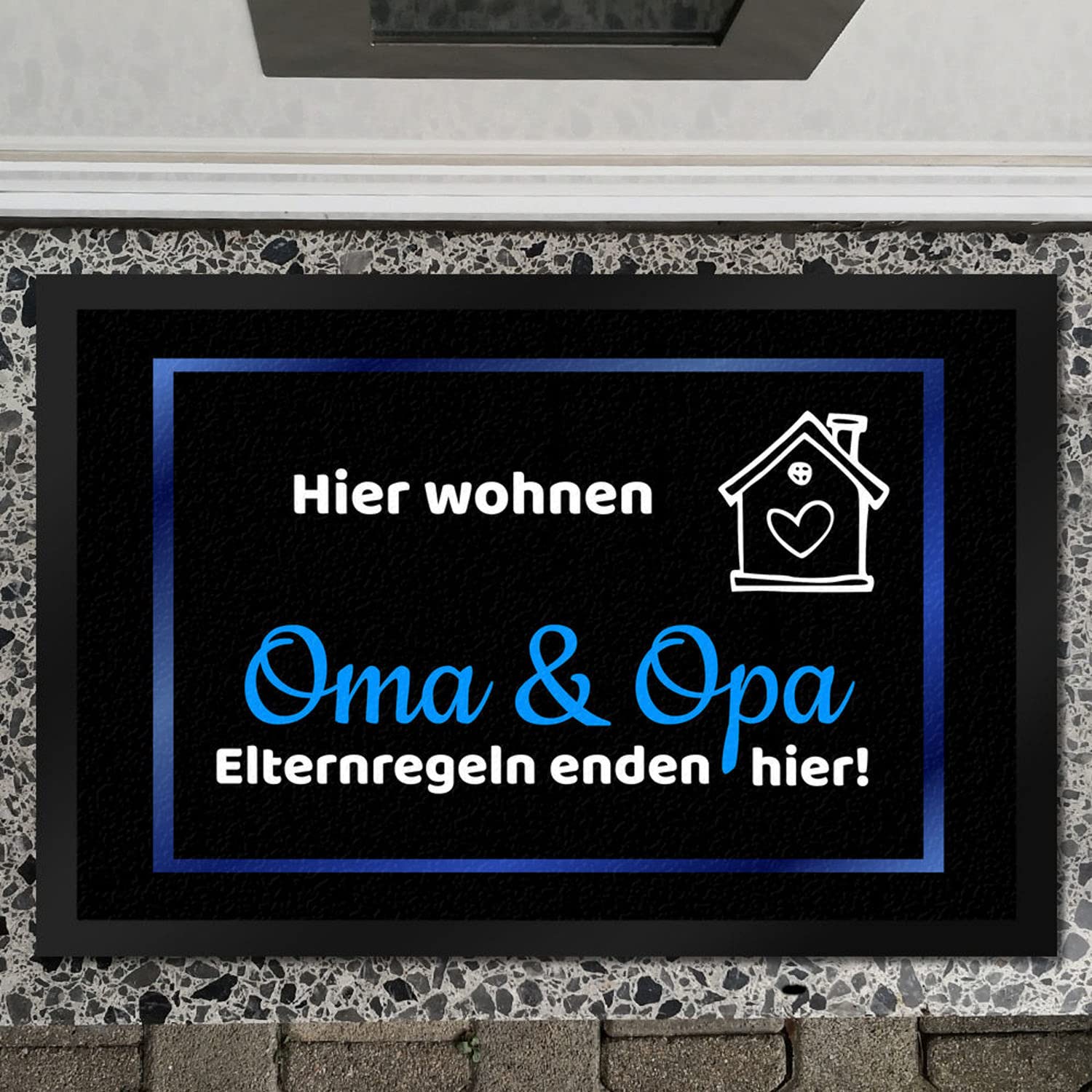 trendaffe - Hier wohnen Opa und Oma Fußmatte XXL in 50x75 cm - Elternregeln Enden Hier in blau die Großeltern Schmutzfangmatte als Geschenk zum Geburtstag, Weihnachten oder Goldener Hochzeit