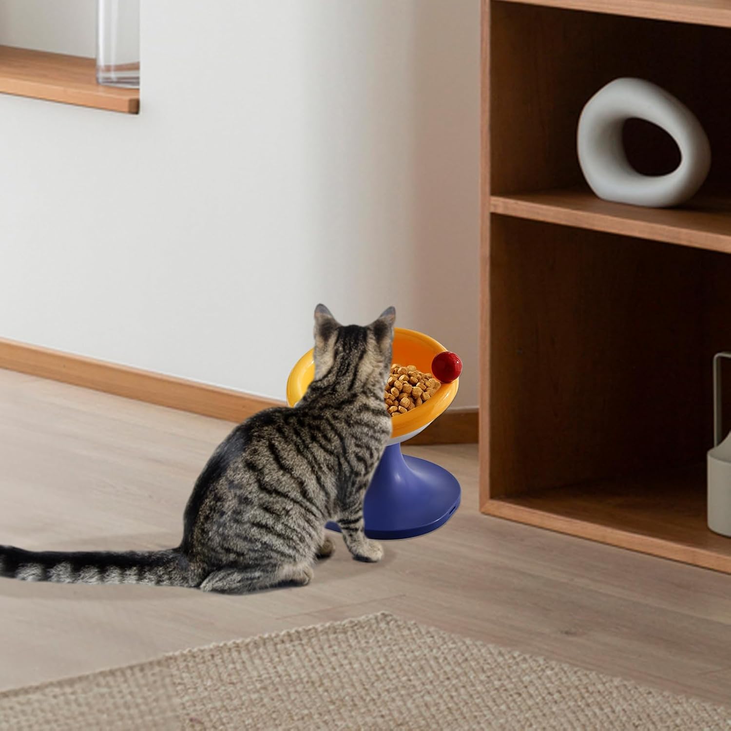 猫用 エサ皿 - エルゴノミック セラミック 猫用 ボウル - ひげ当たり防止 小型犬猫用 高さ調節可能 省スペース設計