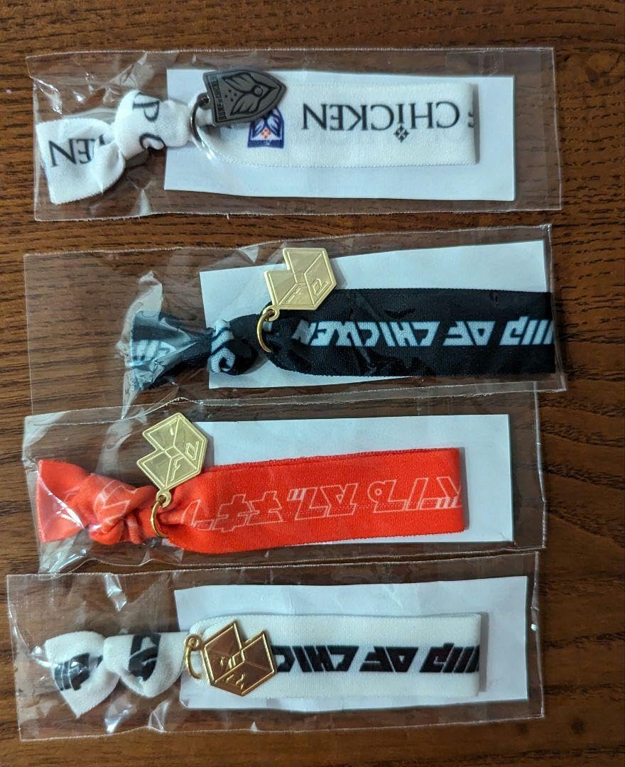 Amazon.co.jp: BUMP OF CHICKEN ガチャツイストバンド12個セット