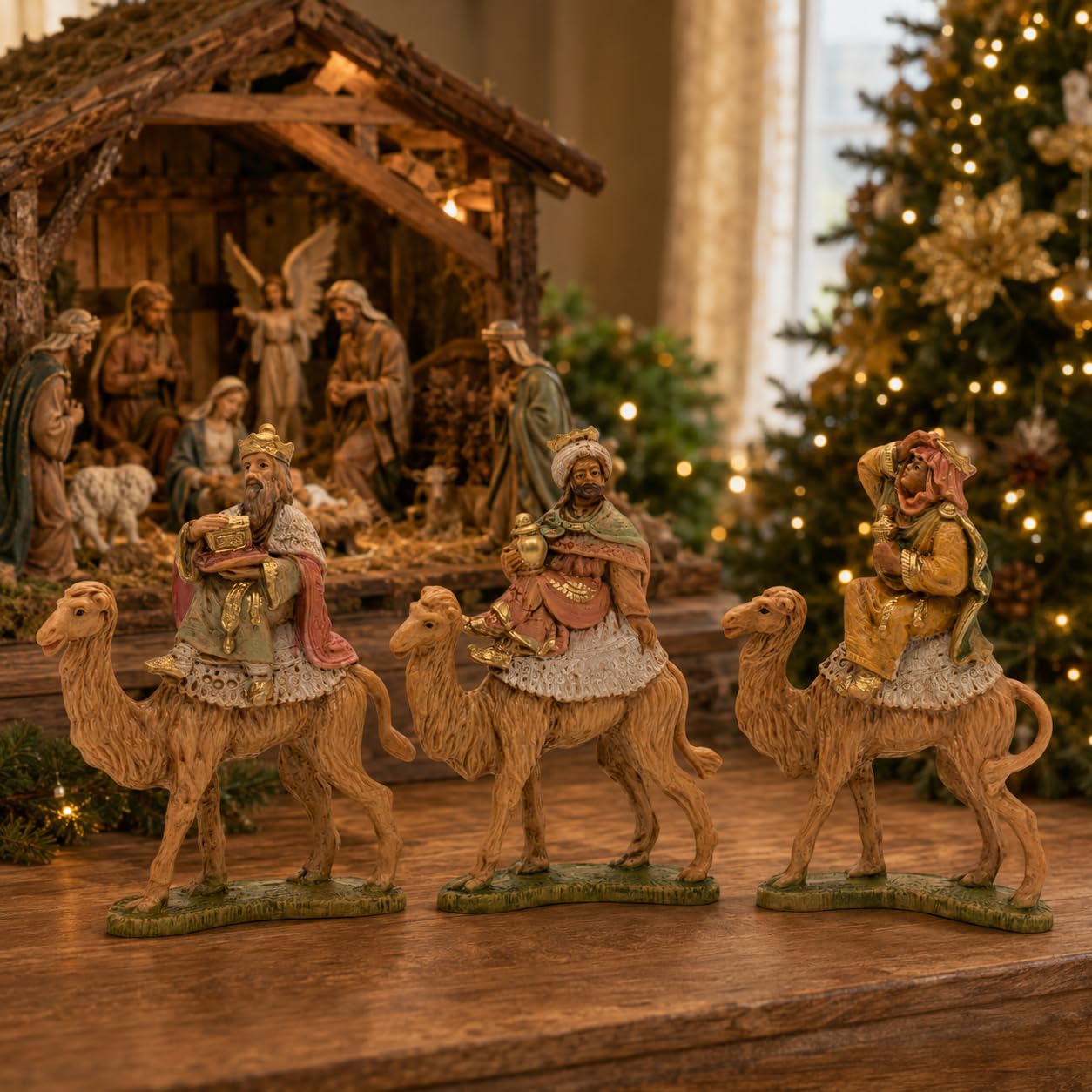 VILLAGE GIFT IMPORTERS Set di tre Re Magi Cammelli da 10,2 cm | Statuette dei Tre Re per Presepe | Melchior, Caspar, Balthasar | Made in Italy