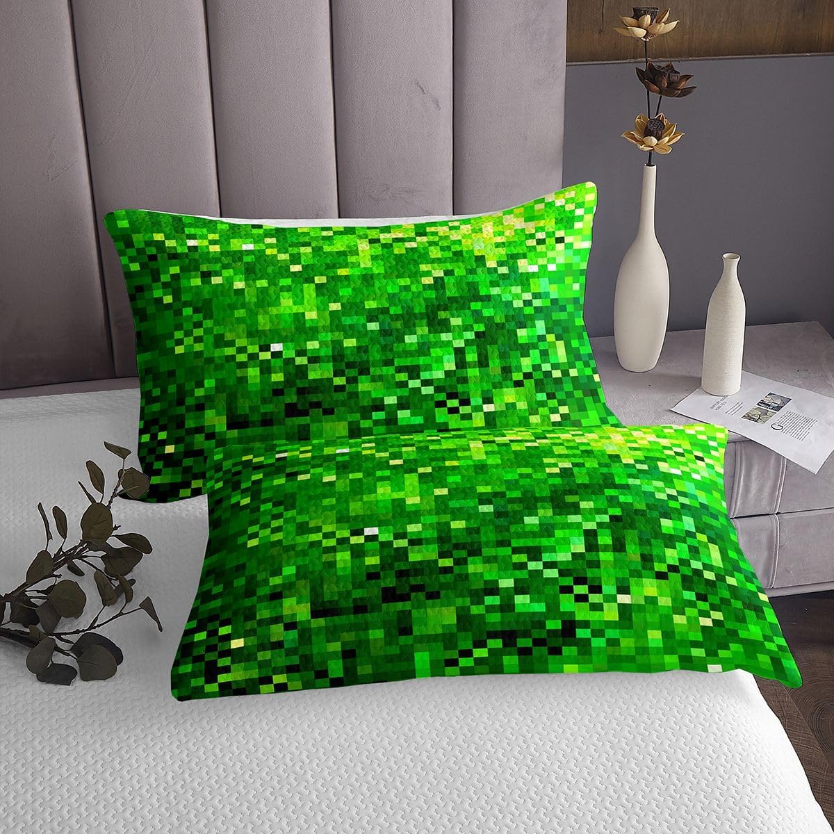 Manfei Pixelated Kids Bedspread Queen Size,Patchwork Grid Video Games Coverlet Set,Girls Boys Room Decor,Miners Lattice Geometric Quilted Coverlet,Green Bedding Quilt,2 Pillowcases