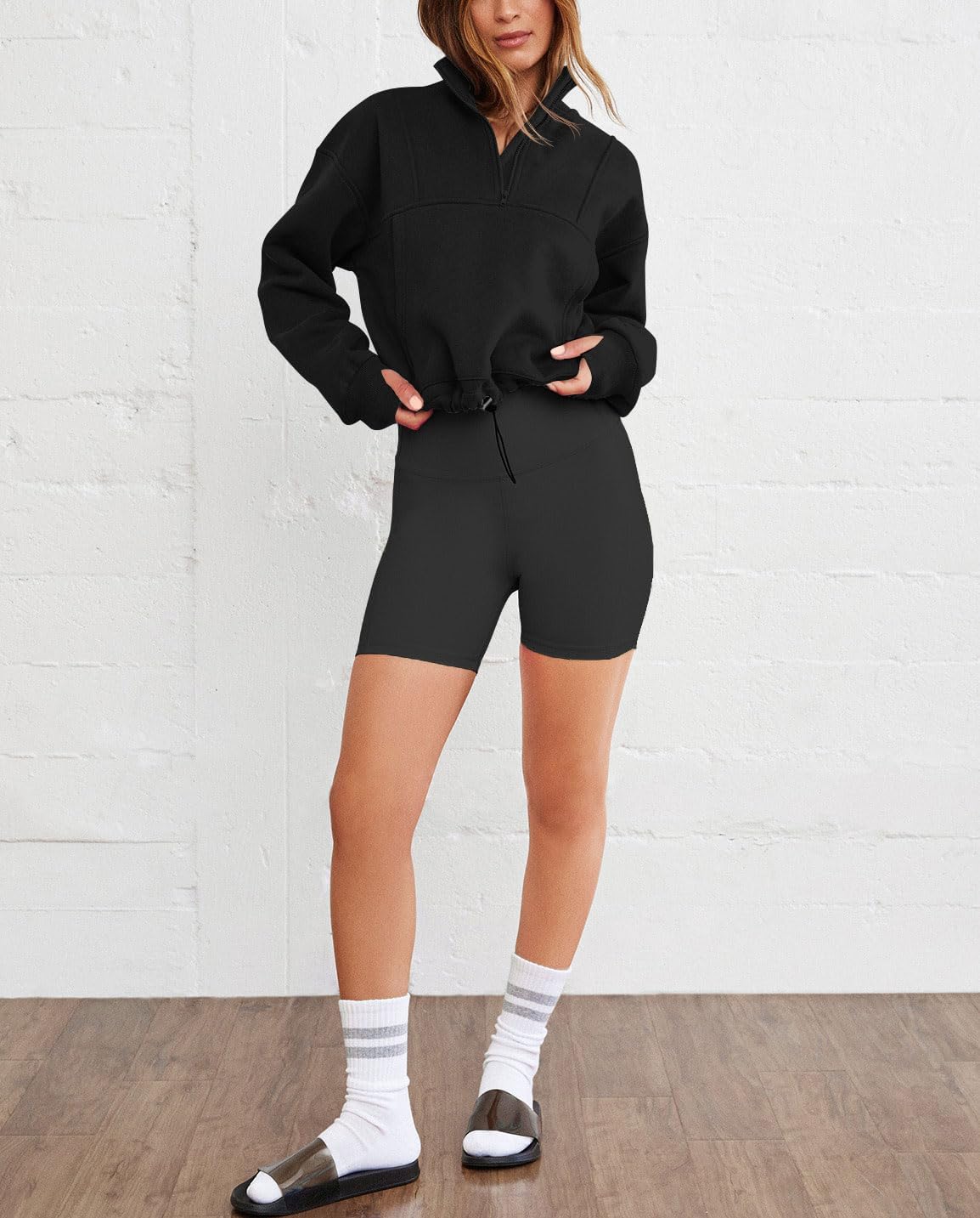 LEEDYA Women Long Sleeve Half Zip Sweatshirts Fall Oversized Trendy Hoodies Casual Thumb Hole Pullovers Y2k Clothes