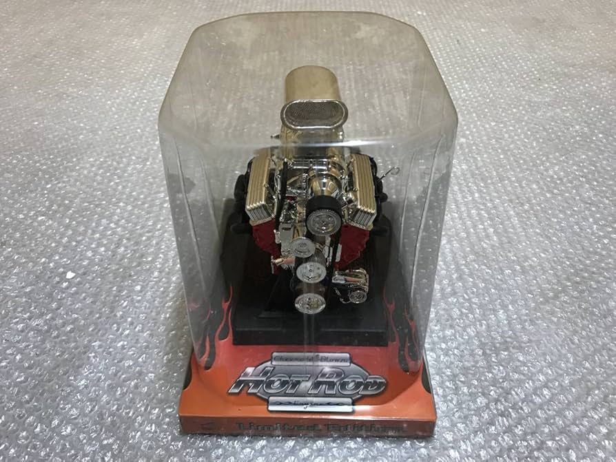 Amazon | Chevrolet シボレー V8 エンジン 模型 1/6 フィギュア