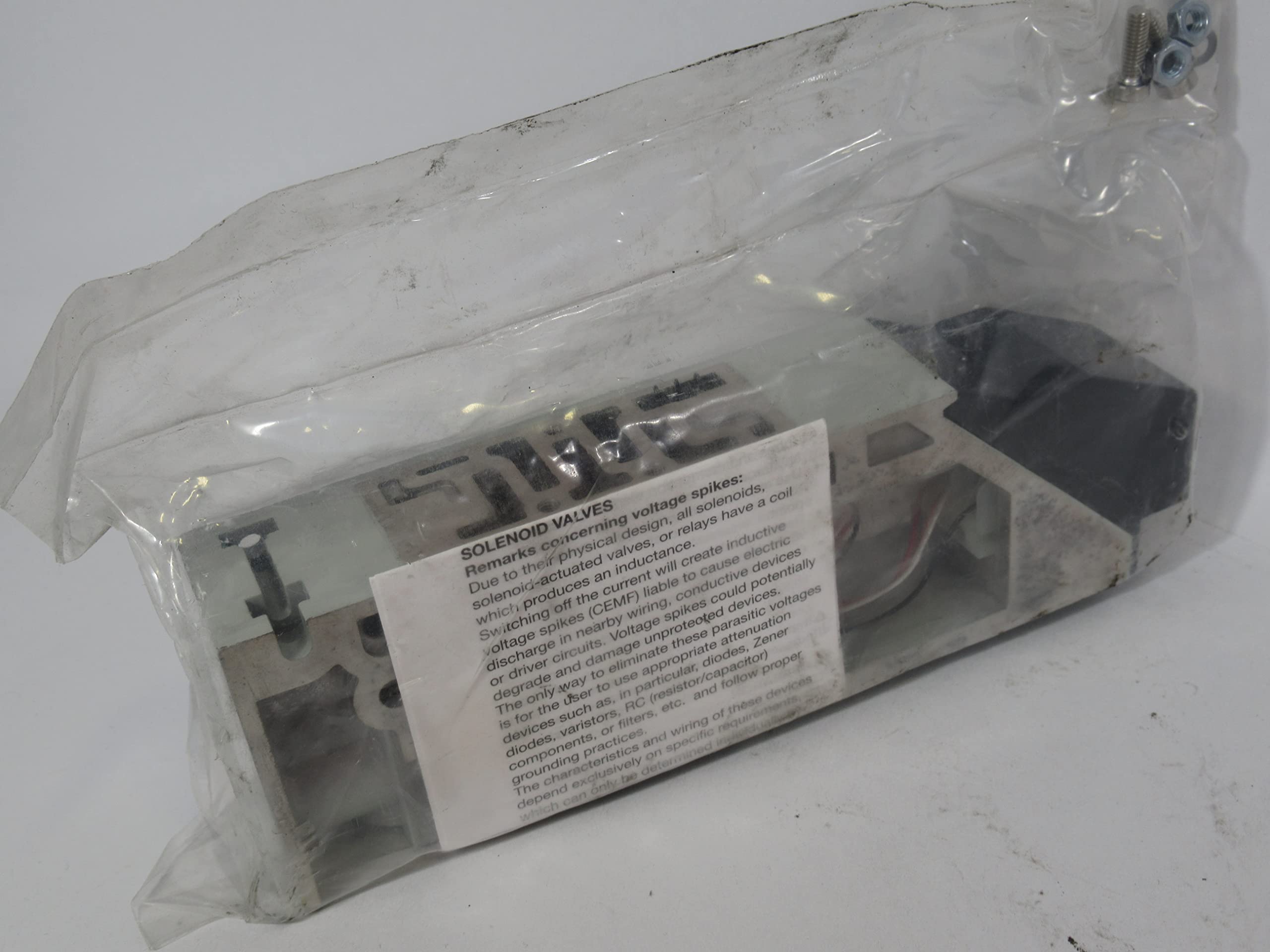 Numatics 239-699 Pneumatic Manifold Block 1/4