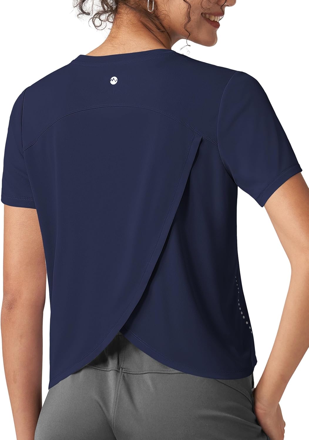 Willit Women's Workout Tops Athletic Shirts Cropped Short Sleeve Split Back Gym Breathable Quick Dry