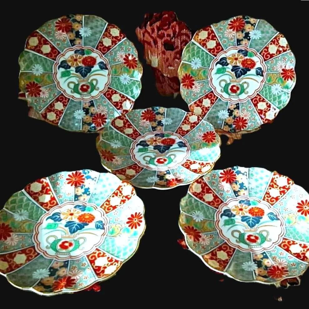 箱入5客 有田焼 陶扇 錦絵金彩菊皿 古伊万里様式 箱入5客 有田焼 陶扇 錦絵金彩菊皿 古伊万里様式 有田焼 陶
