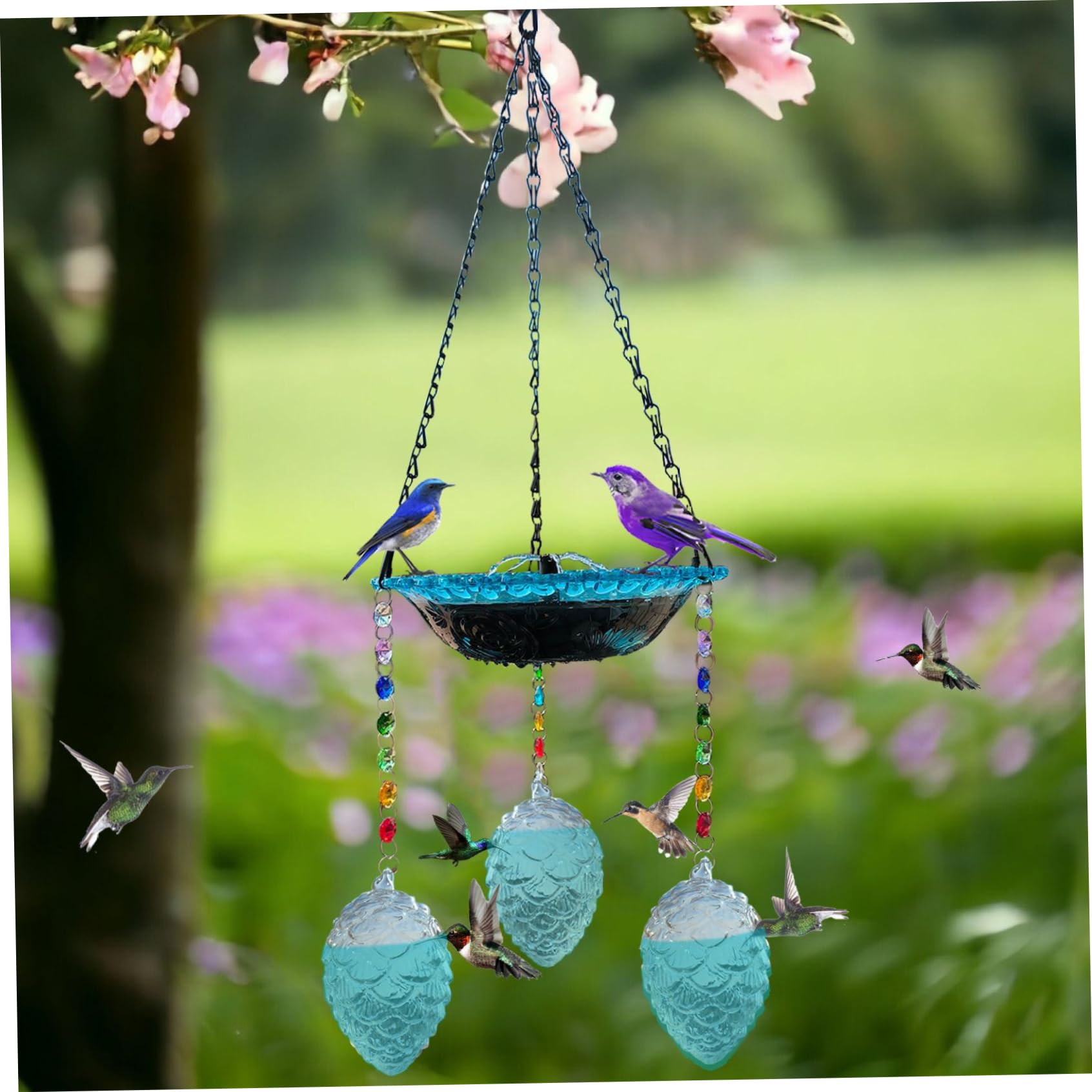 Baño para pájaros colgante con fuente solar, baño para pájaros al aire libre 2 en 1 para exterior con bomba de energía solar, cuenco de vidrio y decoración de piña, adorno de jardín azul de 27, 56 pul