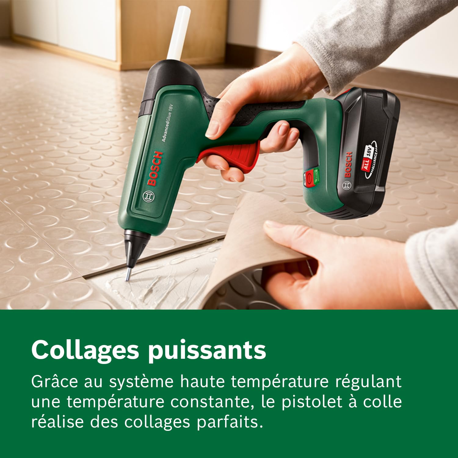 Bosch Pistolet à colle sans-fil AdvancedGlue 18V (sans batterie ; système 18V ; 4 bâtonnets de colle ; durée de chauffe : 90 s ; deux températures au choix : 130-200 °C; bricolage et réparations)
