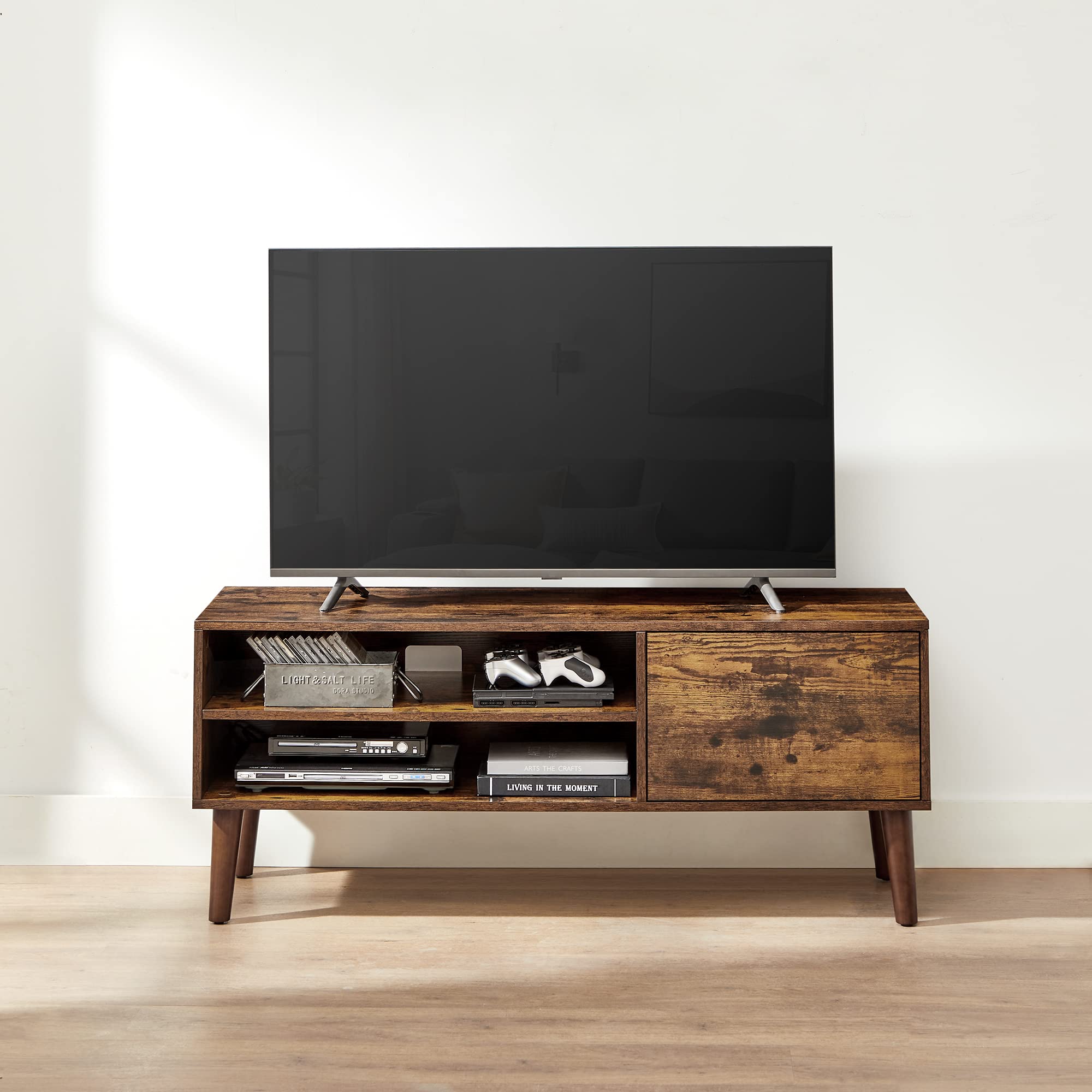 VASAGLE Mueble de TV, Mesa de TV, para televisores de hasta 55 Pulgadas, Largo de 120 cm, Centro de Entretenimiento, de Mediados de Siglo para Salón, Dormitorio, Marrón Rústico LTV120T01