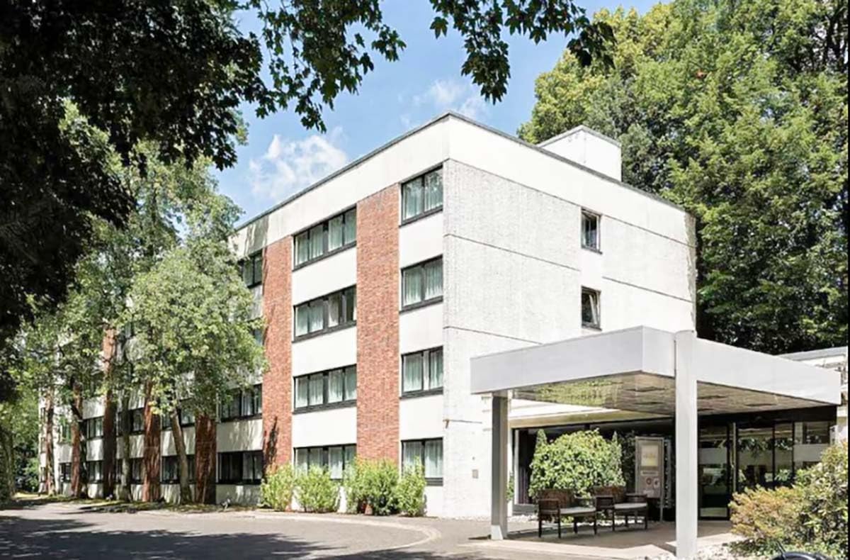 JOCHEN SCHWEIZER Geschenkgutschein: Wellnessurlaub Bielefeld für 2 (2 Nächte)
