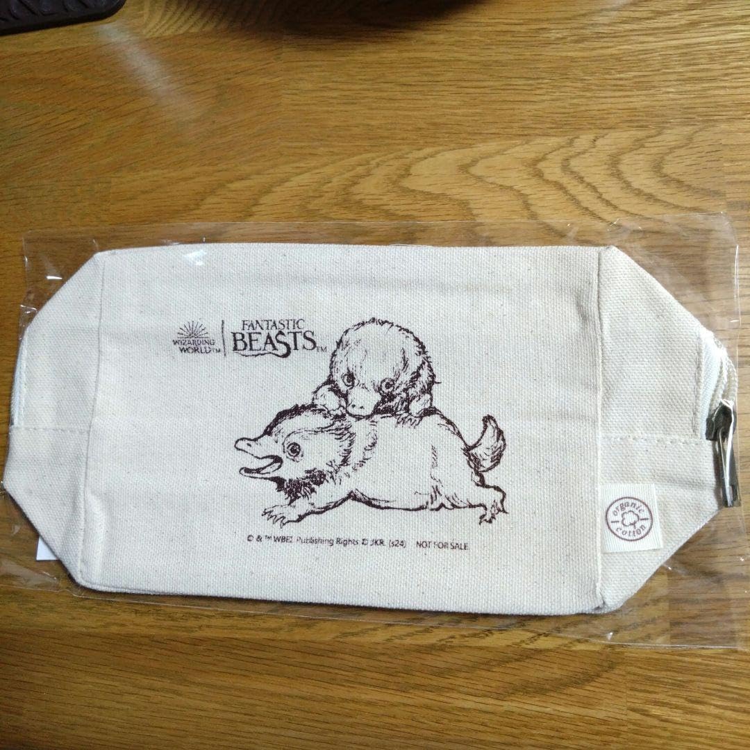 ハリ一ポッター マホウドコロ ランドマークプラザ店 オープン記念ポーチ 管理.HRP