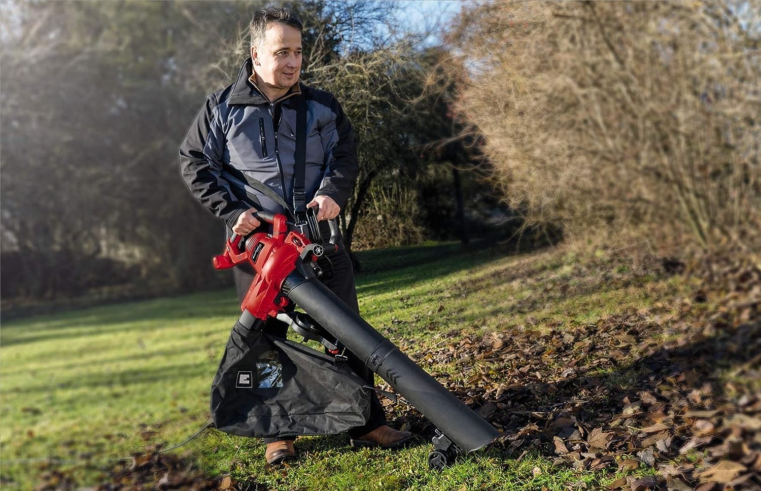 Einhell aspiratore elettrico GC-EL 3000 E (3.000 W, funzione di aspirazione/soffiaggio, regolazione numero di giri, anti-vibrazione, interruttore di sicurezza, sacco di raccolta 45 l)