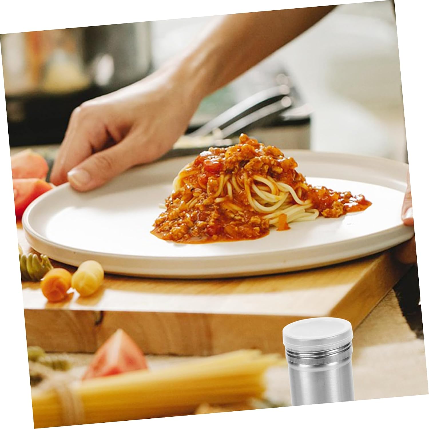 3PCS Stainless Steel Seasoning Shaker Powder Shaker for Icing Sugar Cocoa and Spices Moisture Blocking Cover Easy to Clean Cooking Tools Random Color