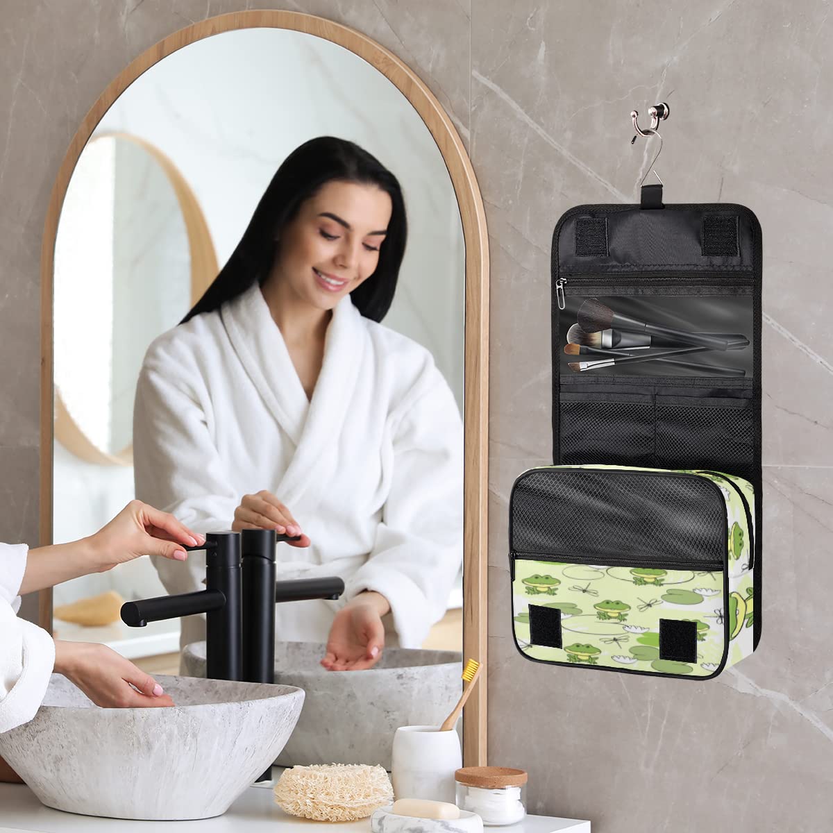 Kreskówka śliczna Forg Podróżna kosmetyczka Zabawna Forg Mycie Torba Unisex Wiszące przybory toaletowe Kosmetyczka Organizer do makijażu, wielobarwny, Jeden rozmiar