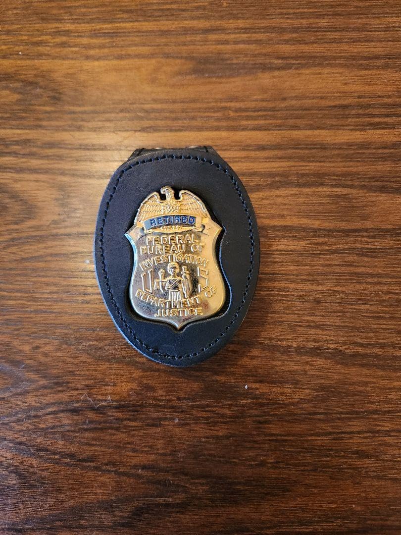 LB6新品嵌込式BIGSIZE FBI レプリカ バッジ レザーケース クリップ LB6新品嵌込式BIGSIZE FBI レプリカ バッジ レザーケース クリップ LB6