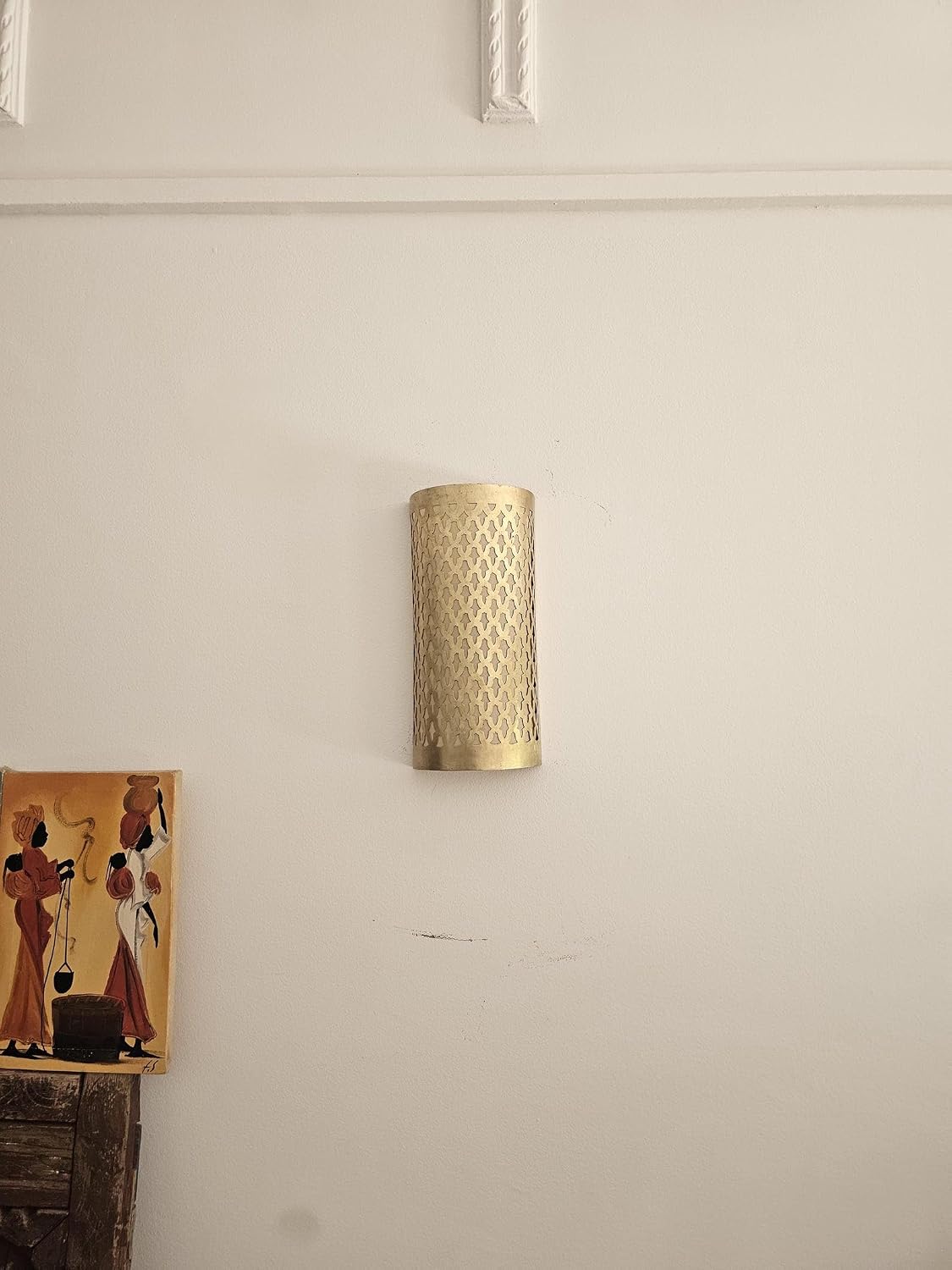 Handmade Moroccan Brass Wall Sconce – Modern Minimalist Wall Light Fixture | Contemporary Oriental Wall Lamp for Home Decor | Rustic Wall-Mounted Moroccan Lighting (Bronze, Direct-E Feeding)