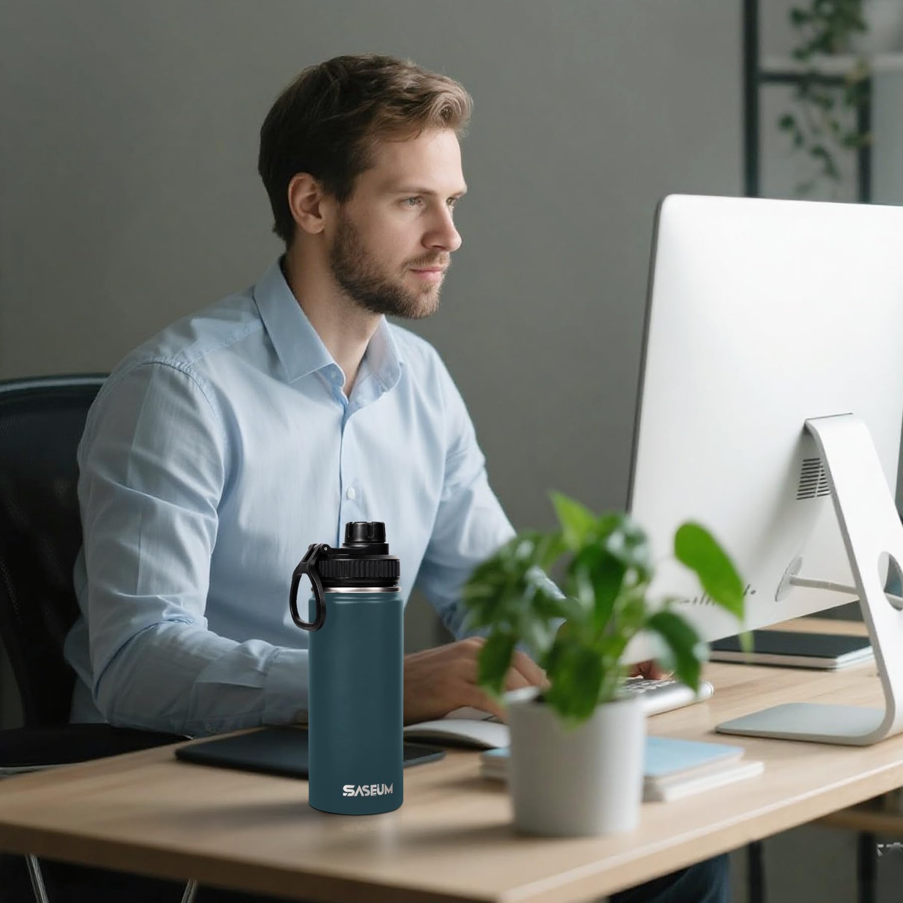 SASEUM Botella de agua de acero inoxidable de 17 oz para niños con aislamiento de botellas deportivas reutilizables a prueba de fugas para la escuela