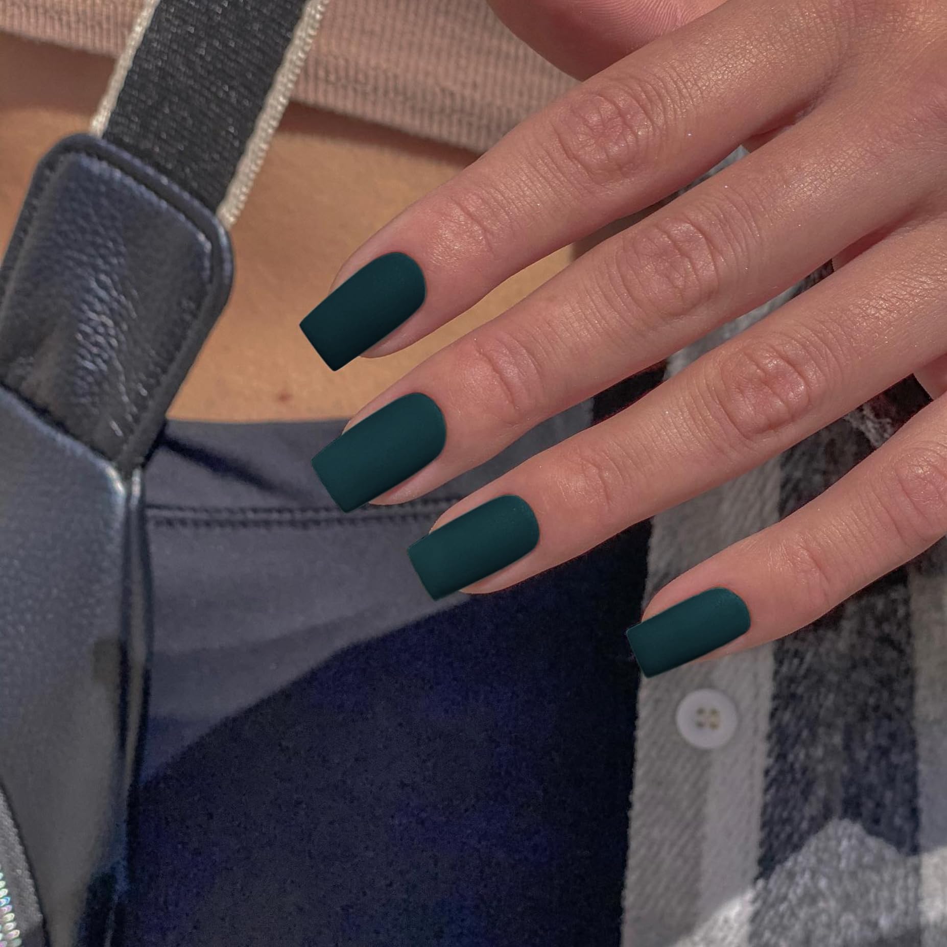 SXVME Matte Dark Green Press on Nails Medium Short Square, Short False Nails Coffin, Solid Forest Green Fake Nails Set - Image 3