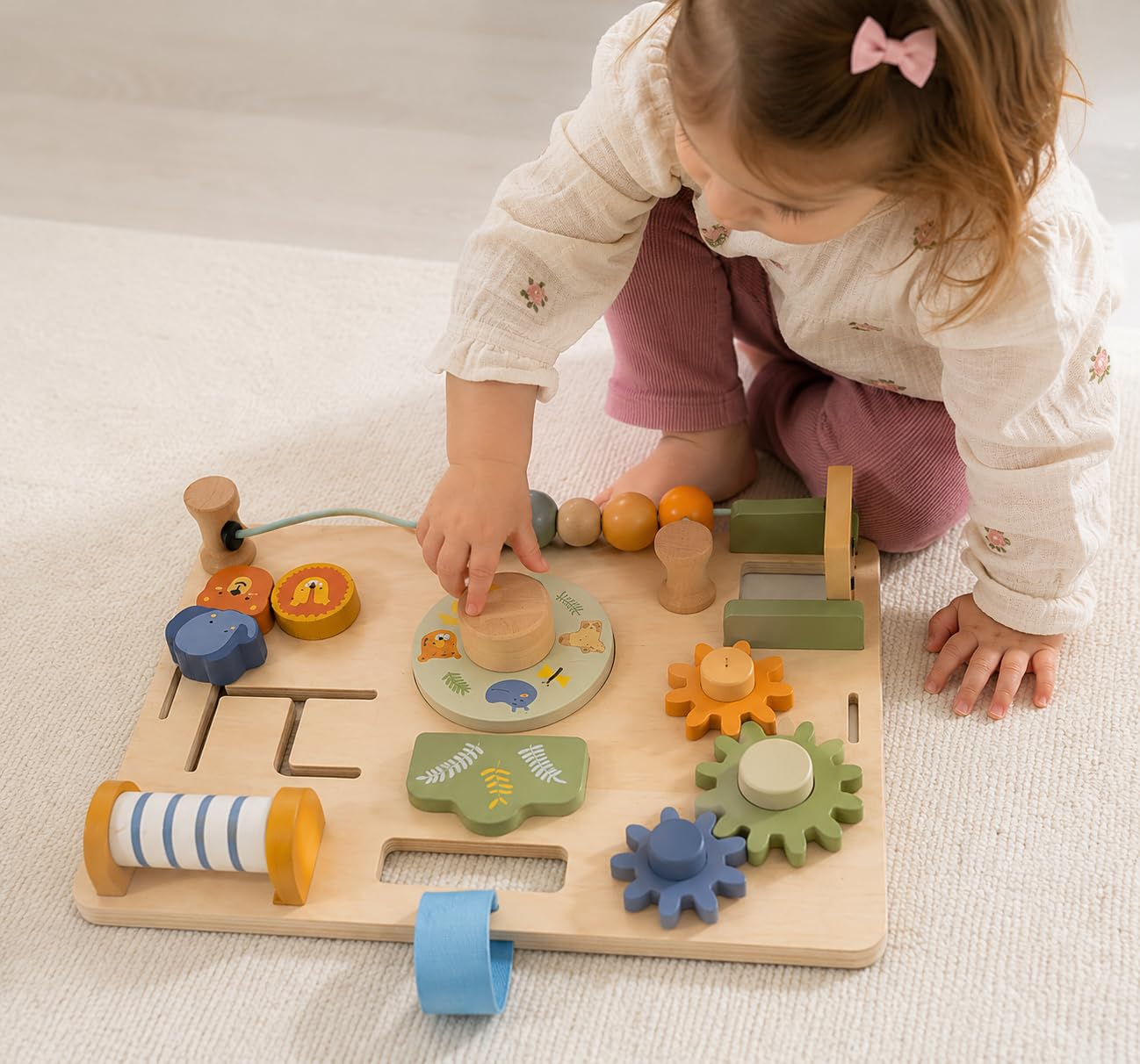 Busy Board Montessori Safari en Bois – Planche d’Activités Bébé 18 Mois à 3 Ans – Jouet Motricité Fine et Éveil Sensoriel – Idéal pour Occuper Bébé sans Écran – Cadeau Enfant Fille Garçon