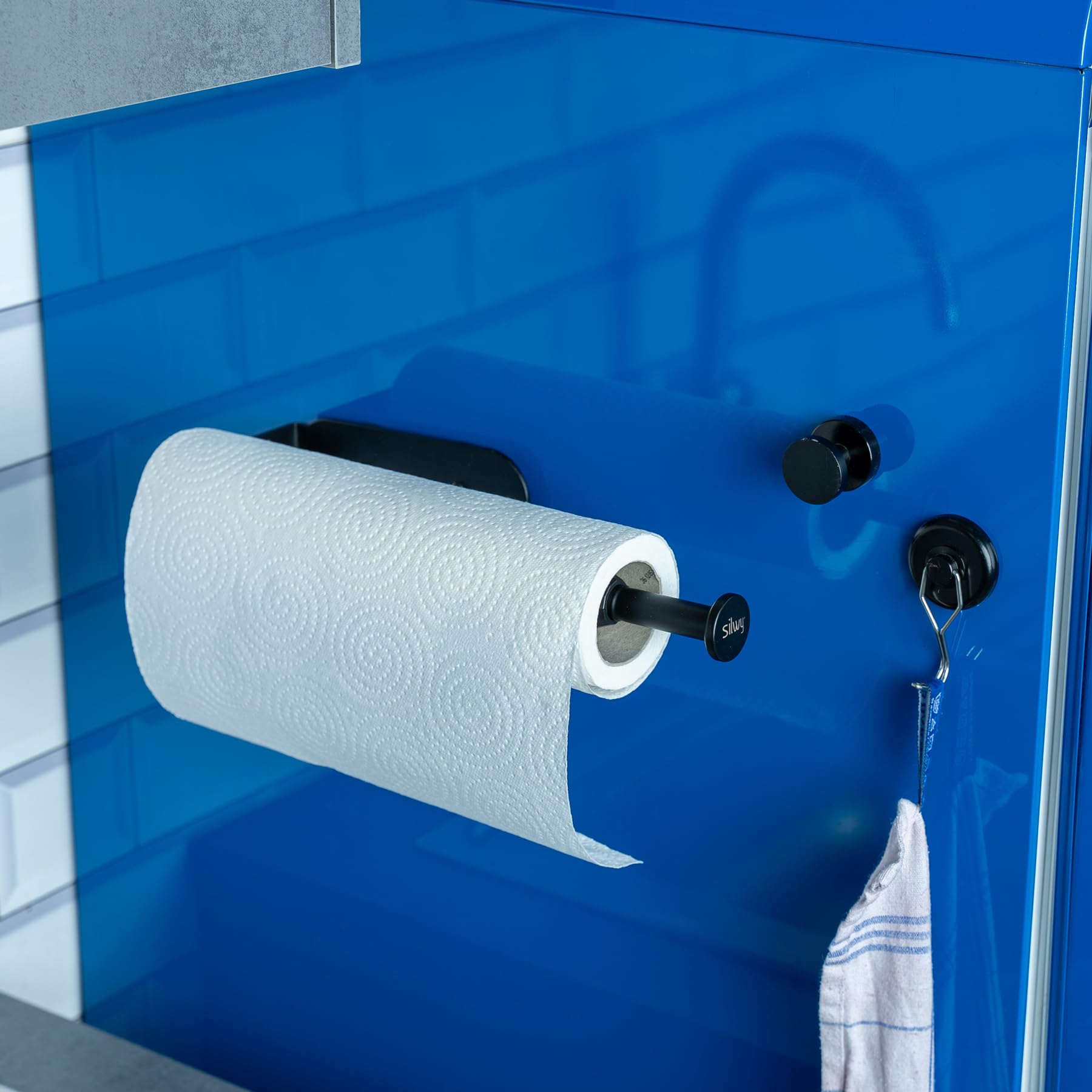 Silwy Soporte magnético para Rollos de Cocina, se adhiere a Superficies metálicas y Barra de Metal sin taladrar, Flexible para Cocina, Caravana, Barco y Cocina al Aire Libre, imanes de Goma para