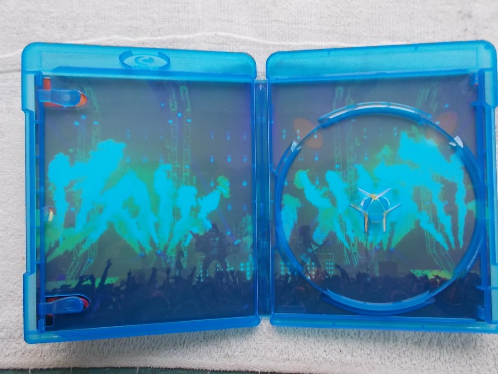 Kiss Rocks Vegas Live At The Hard Rock Hotel [DELUXE [DVD] [NTSC