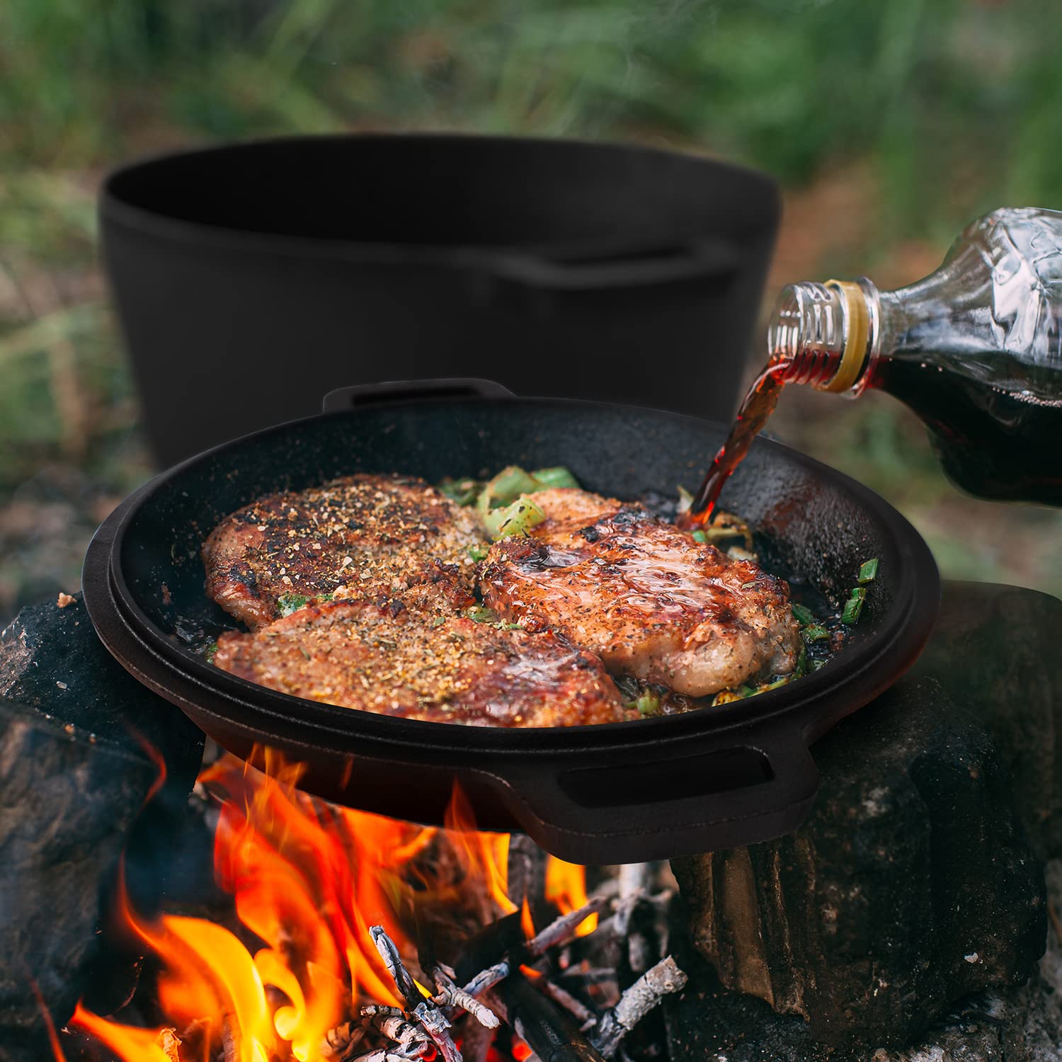 Joejis - Olla holandesa de hierro fundido presazonado de 4,7 L con tapa multiusos de 1,75 L, apta para horno y todo tipo de fuegos, olla holandesa de hierro fundido 2 en 1 para hacer pan, estofar