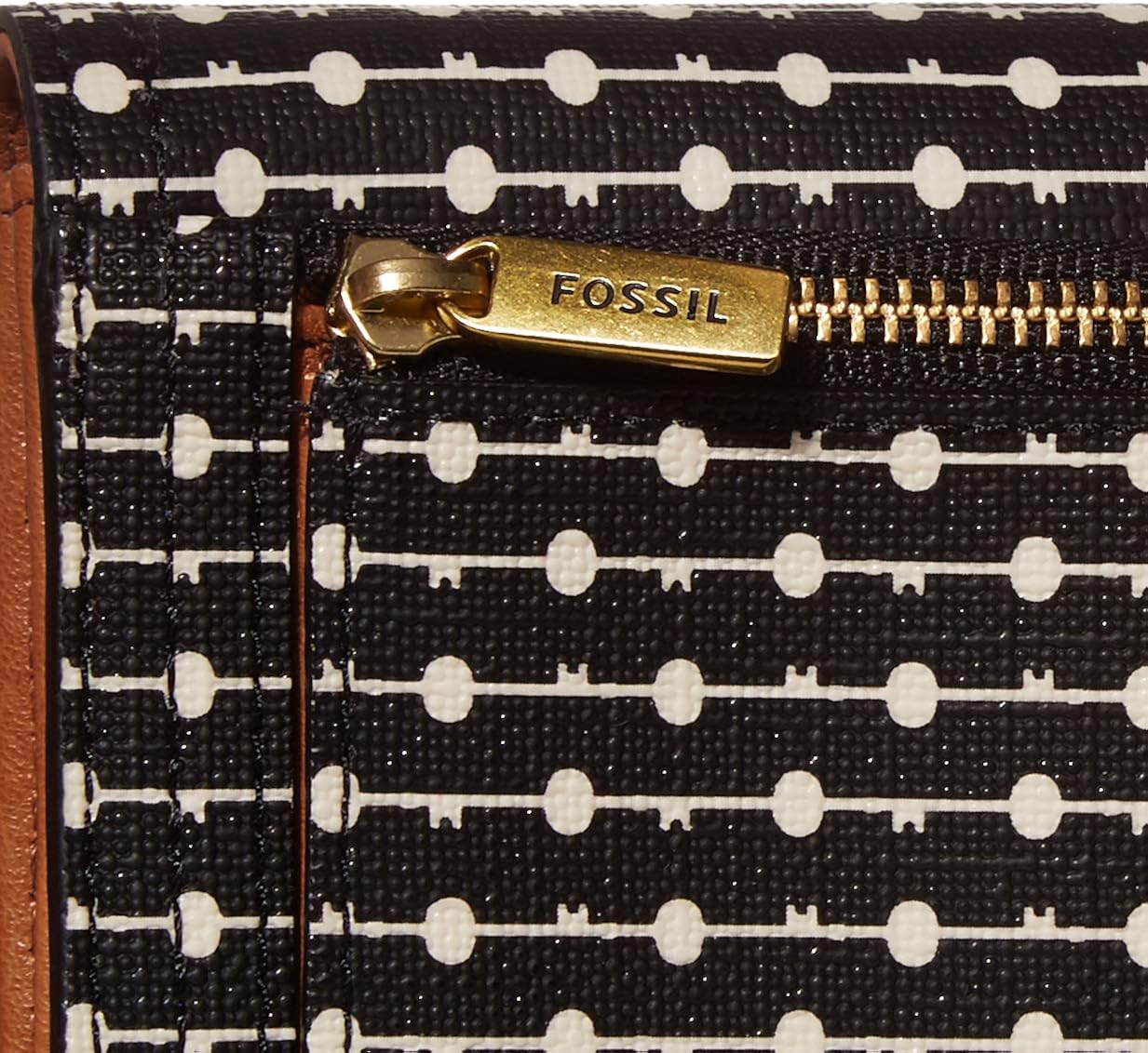 Fossil Flap Clutch