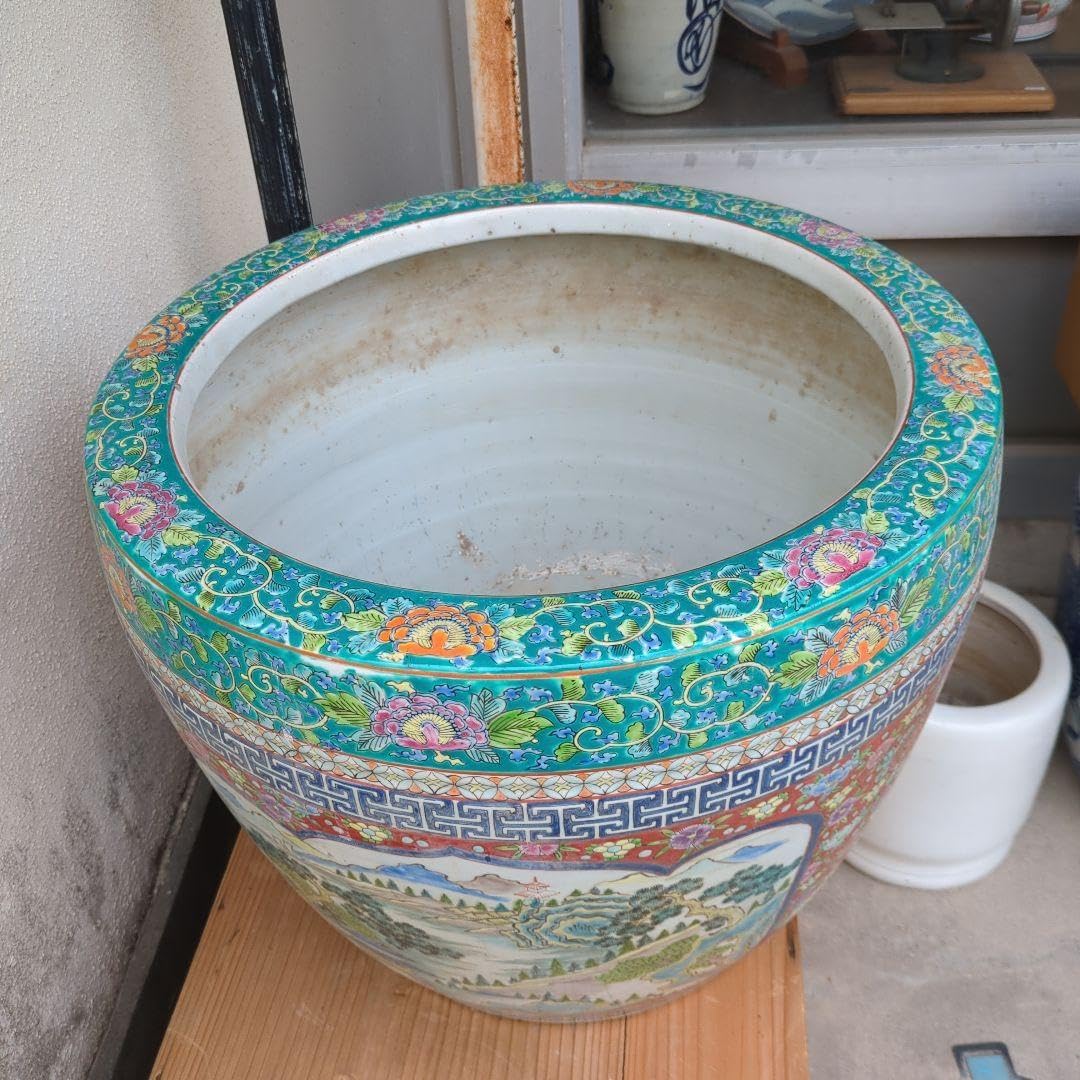 骨董 古伊万里 蝶々 十錦手 花柄 陶器製 火鉢 鉢カバー 色絵 めだか 十