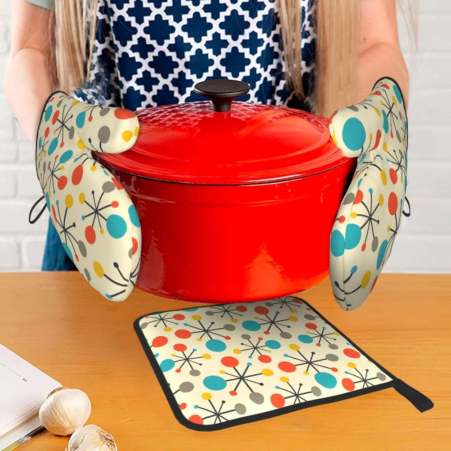 Mid Century Fifties Modern Atomic Retro Oven Mitts and Pot Holders Sets of 3, Retro Tablecloth 54"x72", Yellow Kitchen Decor or Accessories