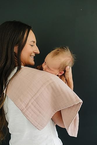 Miniatura 9 de Mebie Baby Paños para eructos, estampado moderno, paquete de 3, juego de paños de muselina para escupir, babear y más, paños bohemios para eructos