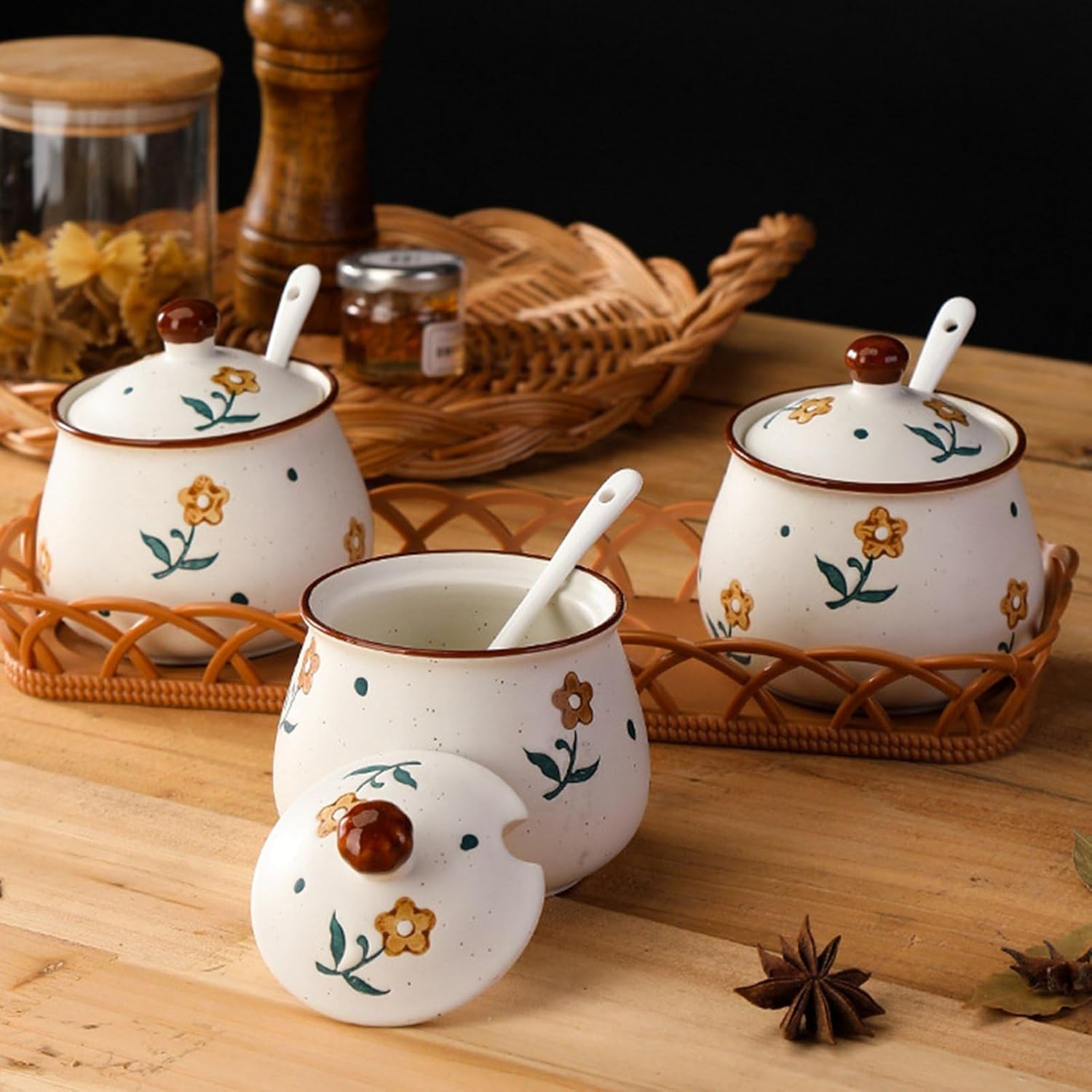 調味料ポット 花柄 かわいい 300ml スプーン付き 蓋付き 大容量 2L 調味料入れ 砂糖入れ コショウ 塩 片栗粉 オイルボト