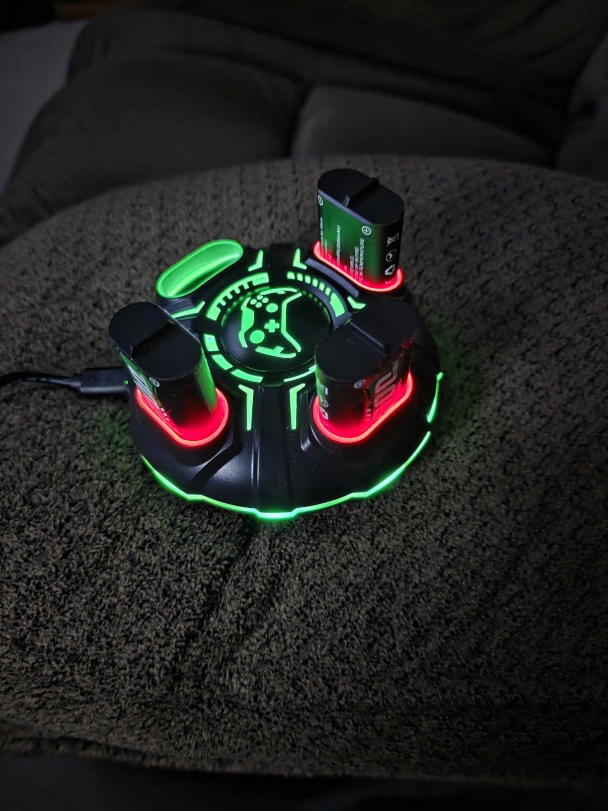 Ukor spaceship design charger