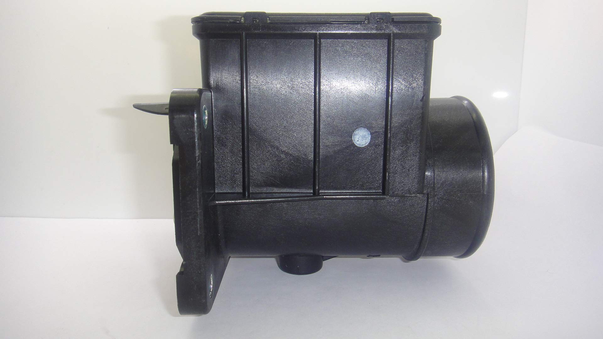 Amazon.com: Air Flow Sensor MD172454 E5T05271 E005T05271 J5685000  